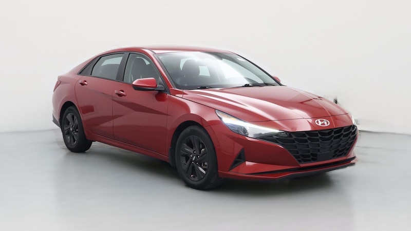 2022 Hyundai Elantra SEL Hero Image