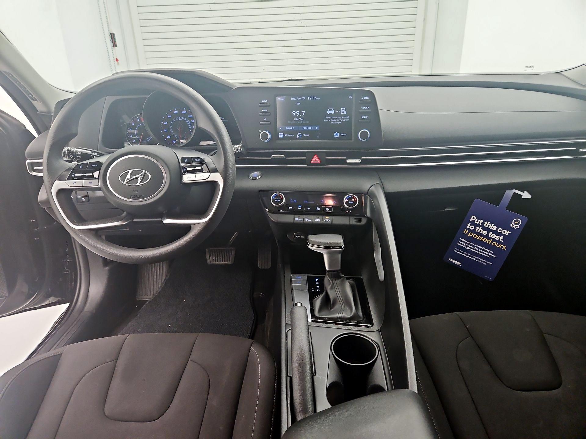 Thumbnail: 2023 Hyundai Elantra - 9