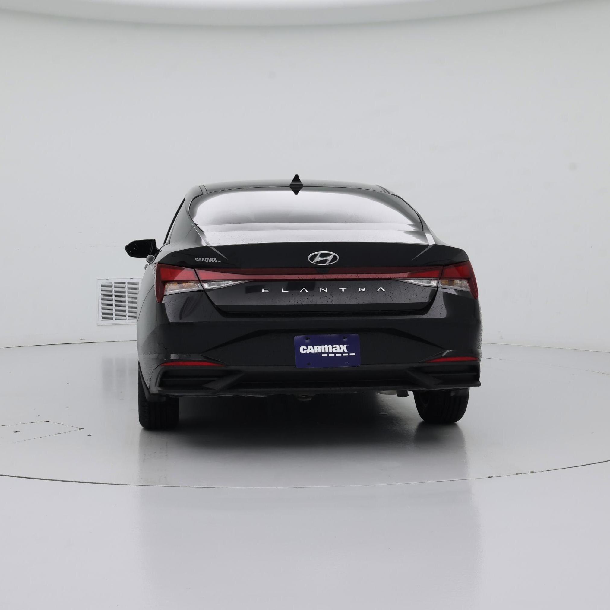 Thumbnail: 2023 Hyundai Elantra - 6