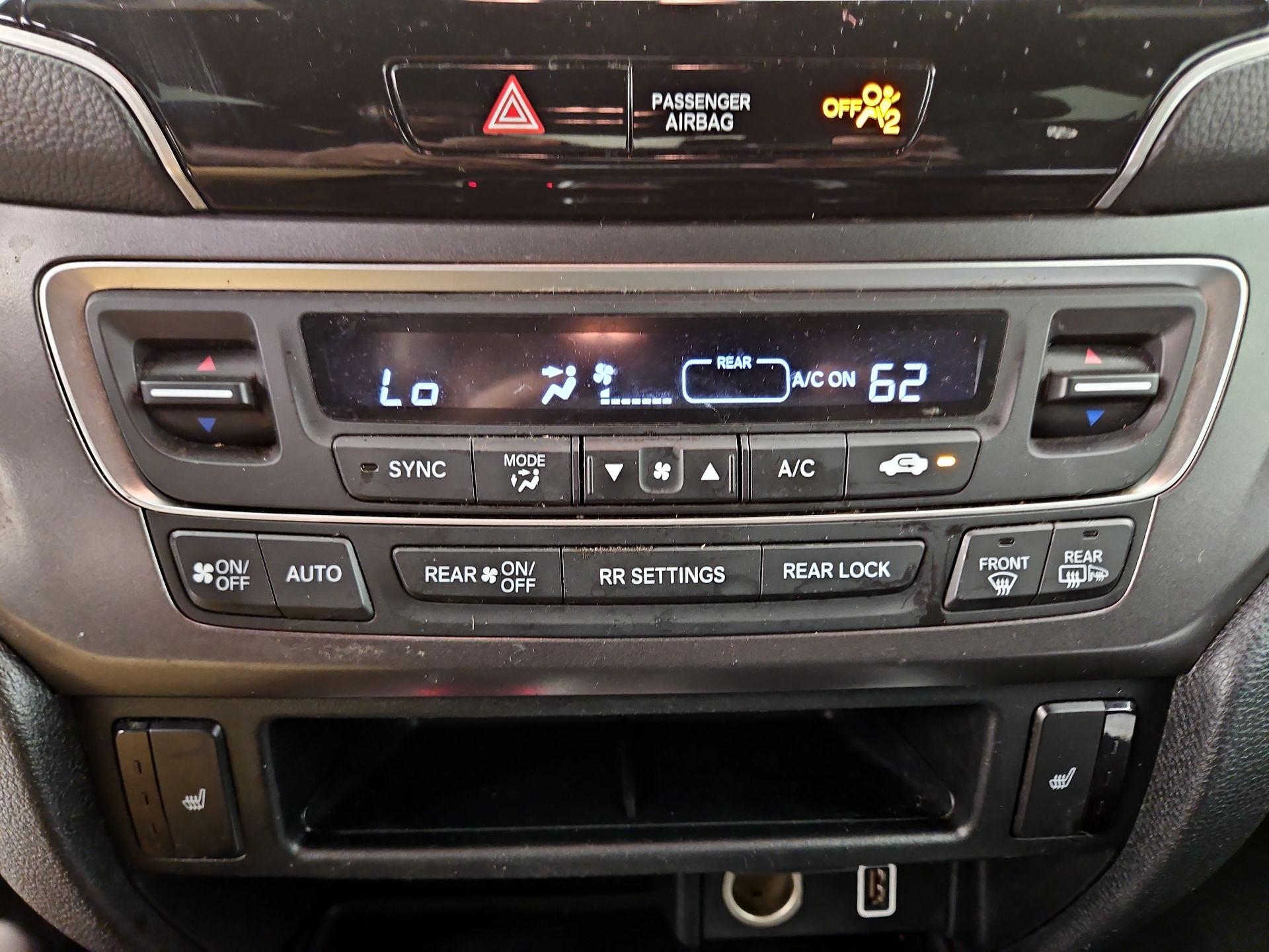 Thumbnail: 2022 Honda Pilot - 16