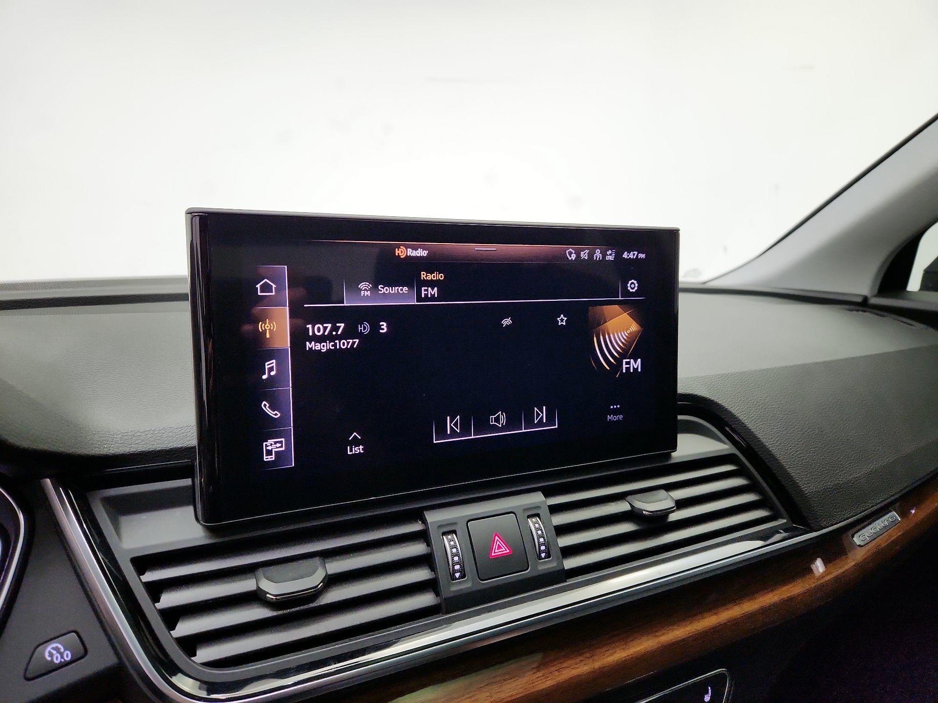 Thumbnail: 2021 Audi Q5 - 15