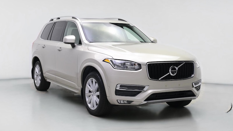 2016 Volvo XC90 T6 Momentum Hero Image