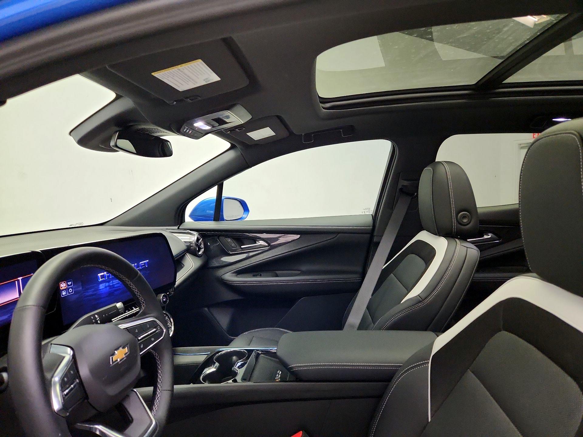 Thumbnail: 2024 Chevrolet Blazer EV - 20
