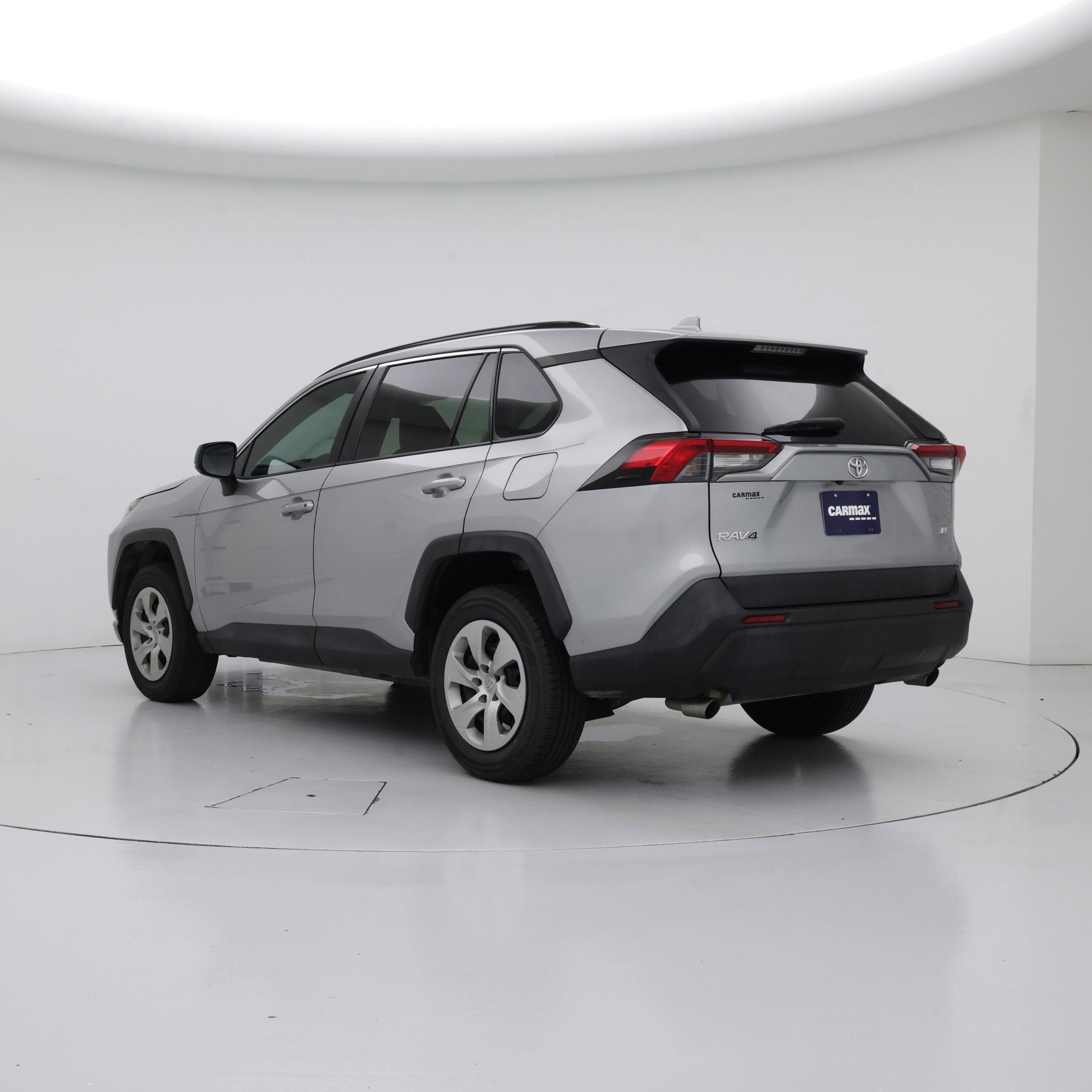 Thumbnail: 2019 Toyota RAV4 - 2