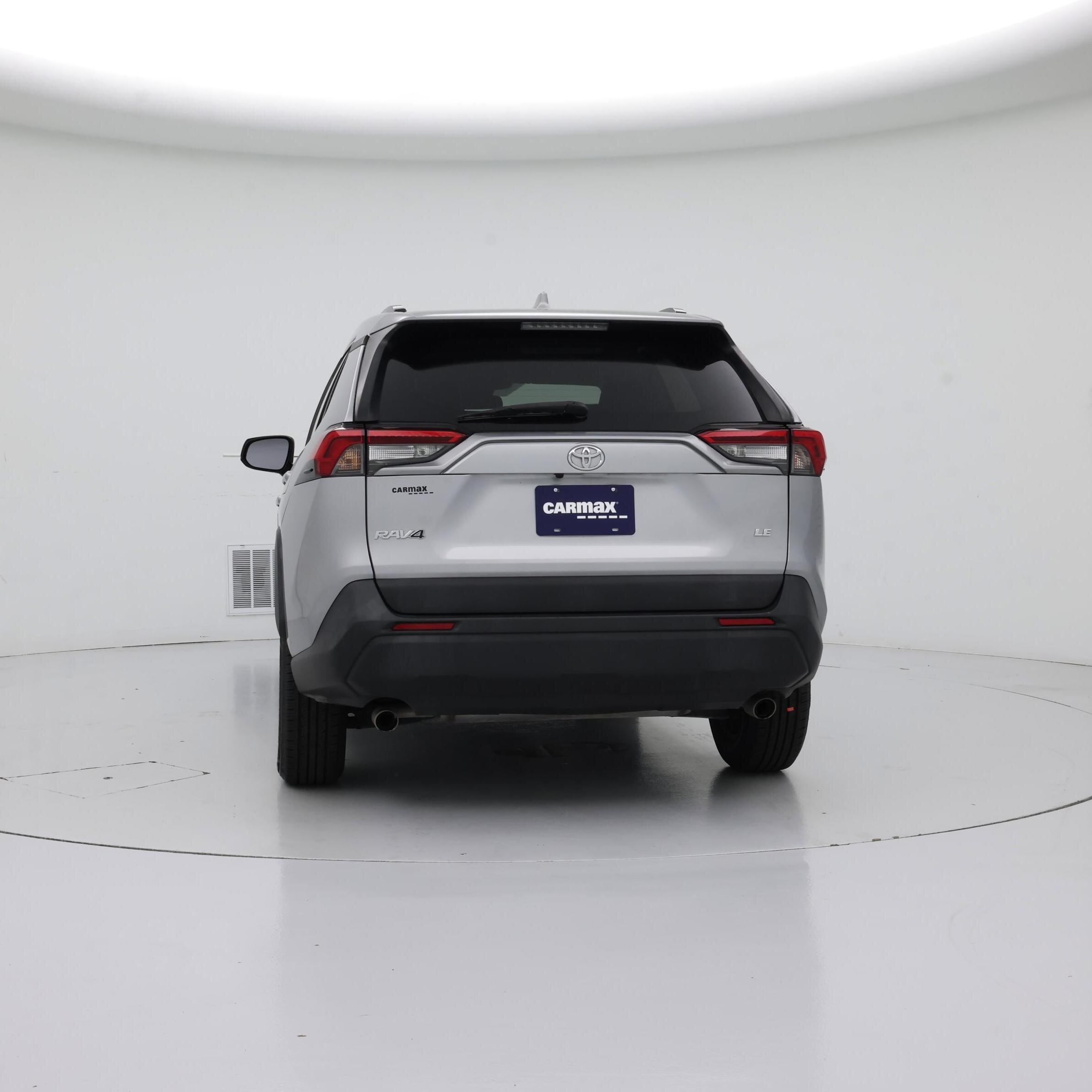 Thumbnail: 2019 Toyota RAV4 - 6