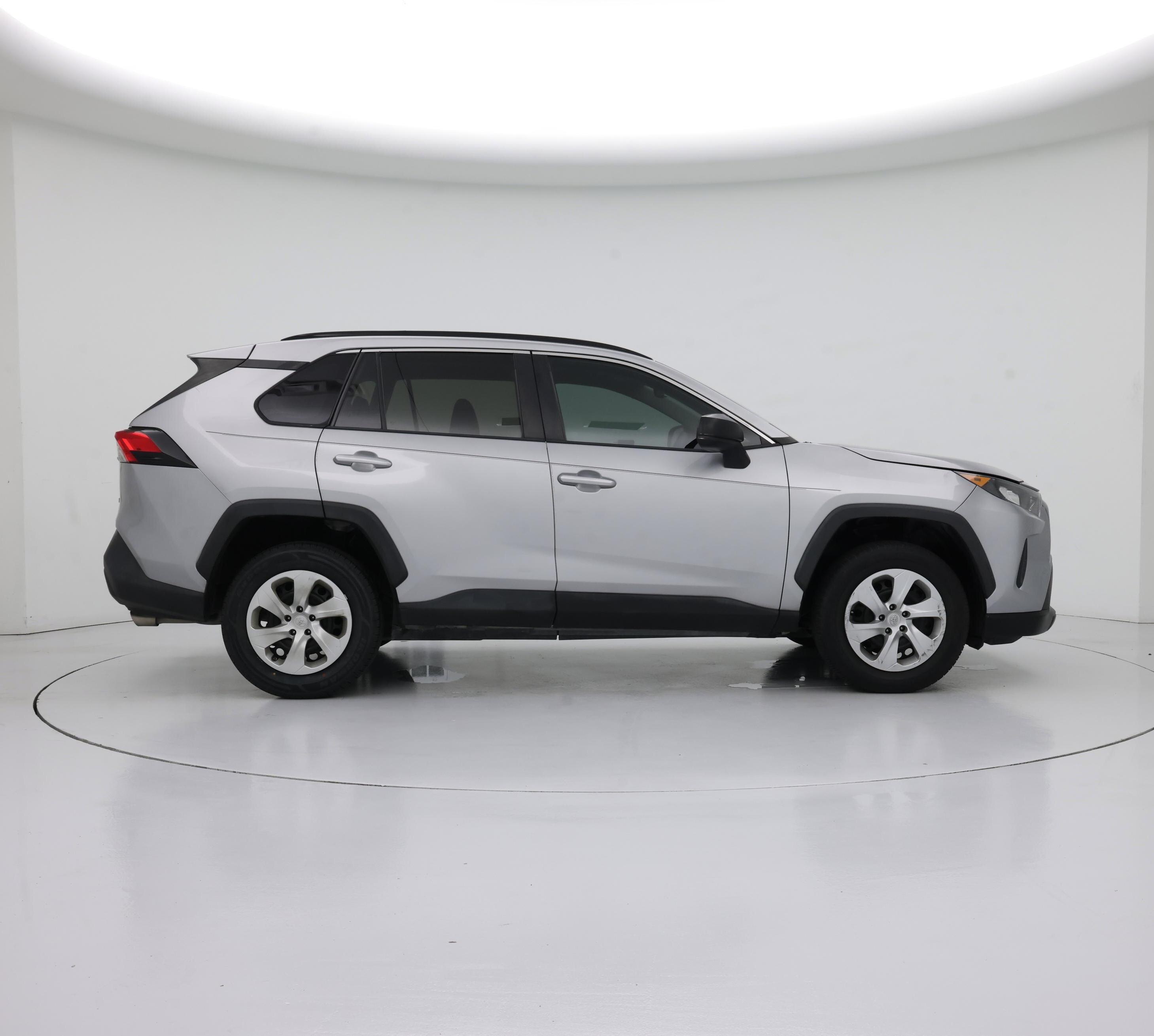 Thumbnail: 2019 Toyota RAV4 - 7