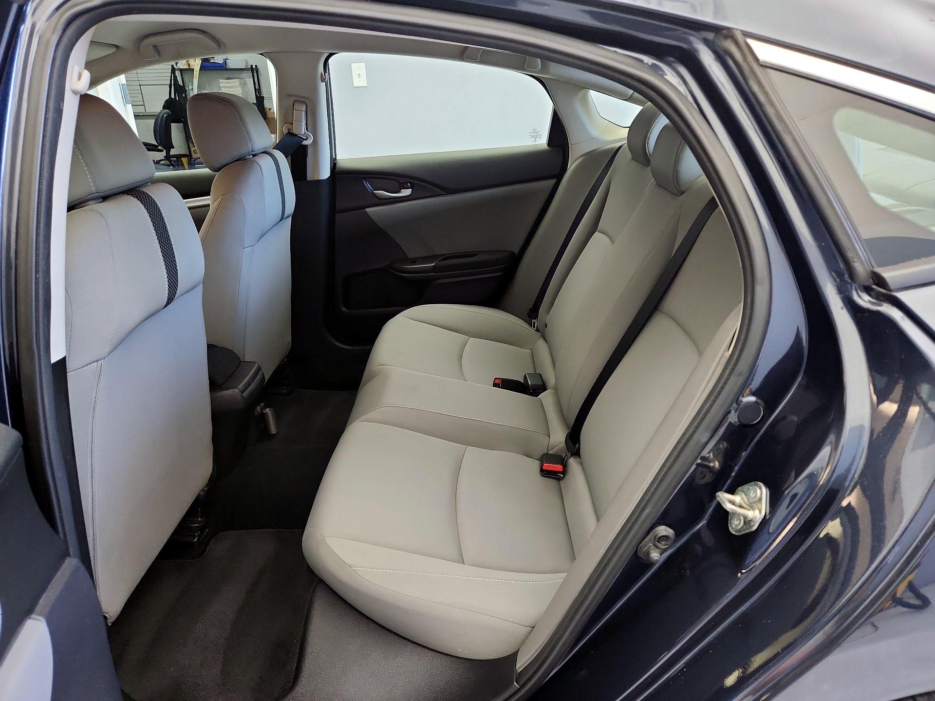 Thumbnail: 2019 Honda Civic - 19