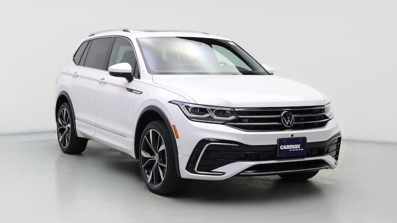 2022 Volkswagen Tiguan SE R-Line Hero Image