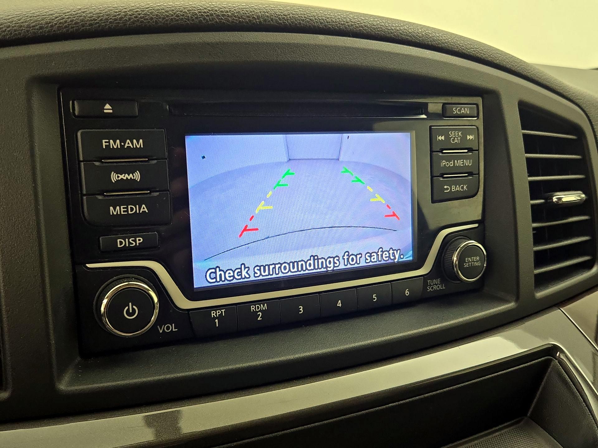 Thumbnail: 2017 Nissan Quest - 14