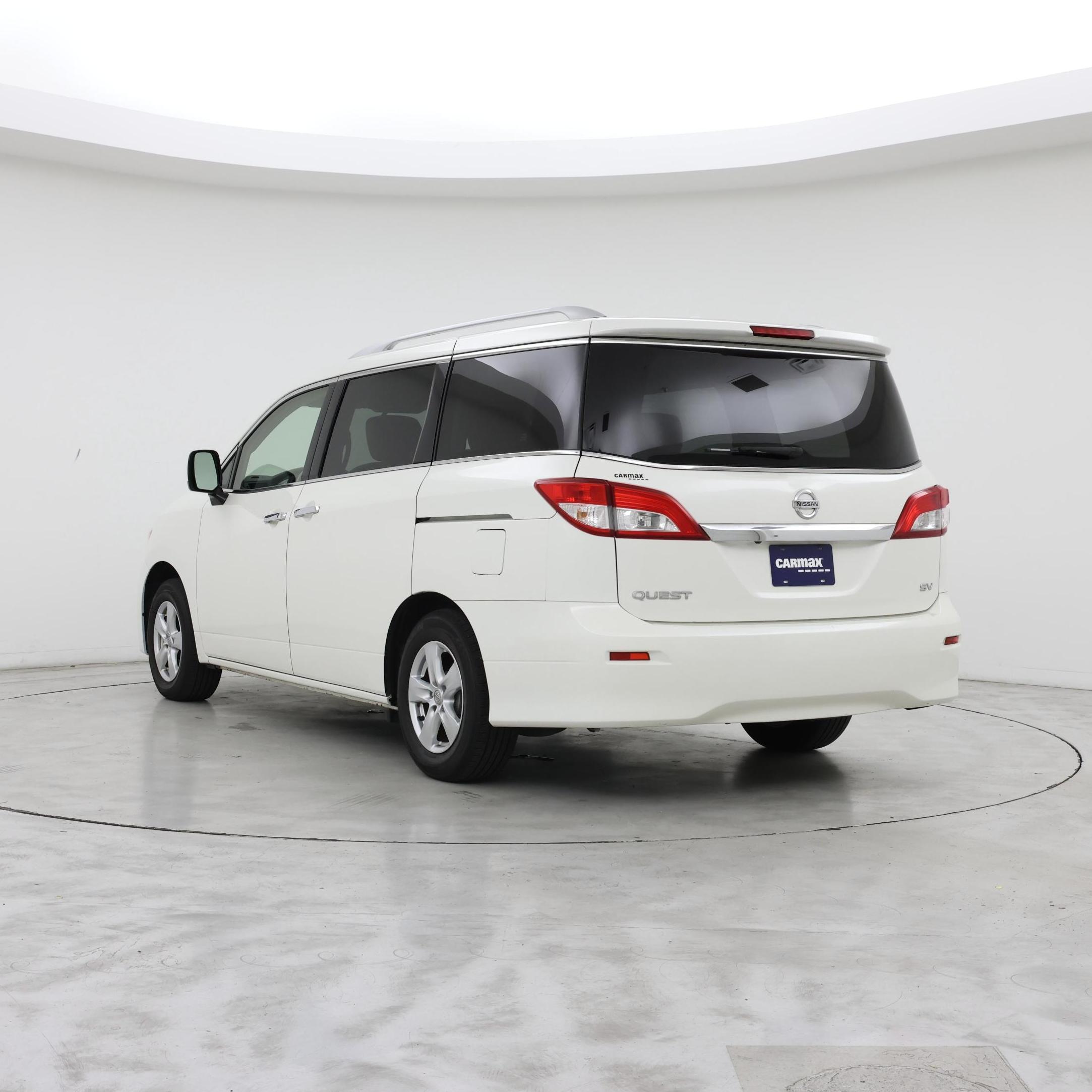 Thumbnail: 2017 Nissan Quest - 2
