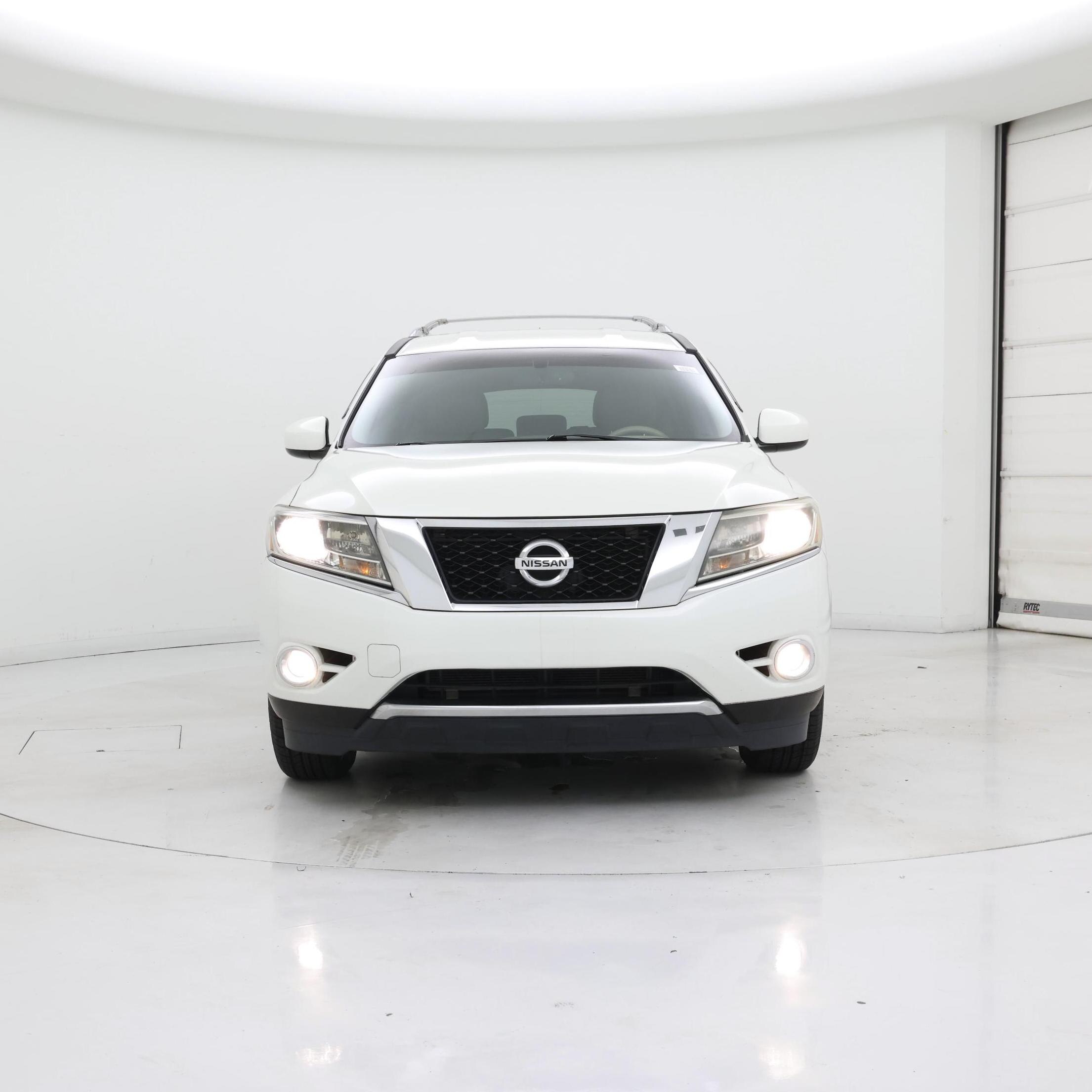 Thumbnail: 2015 Nissan Pathfinder - 5