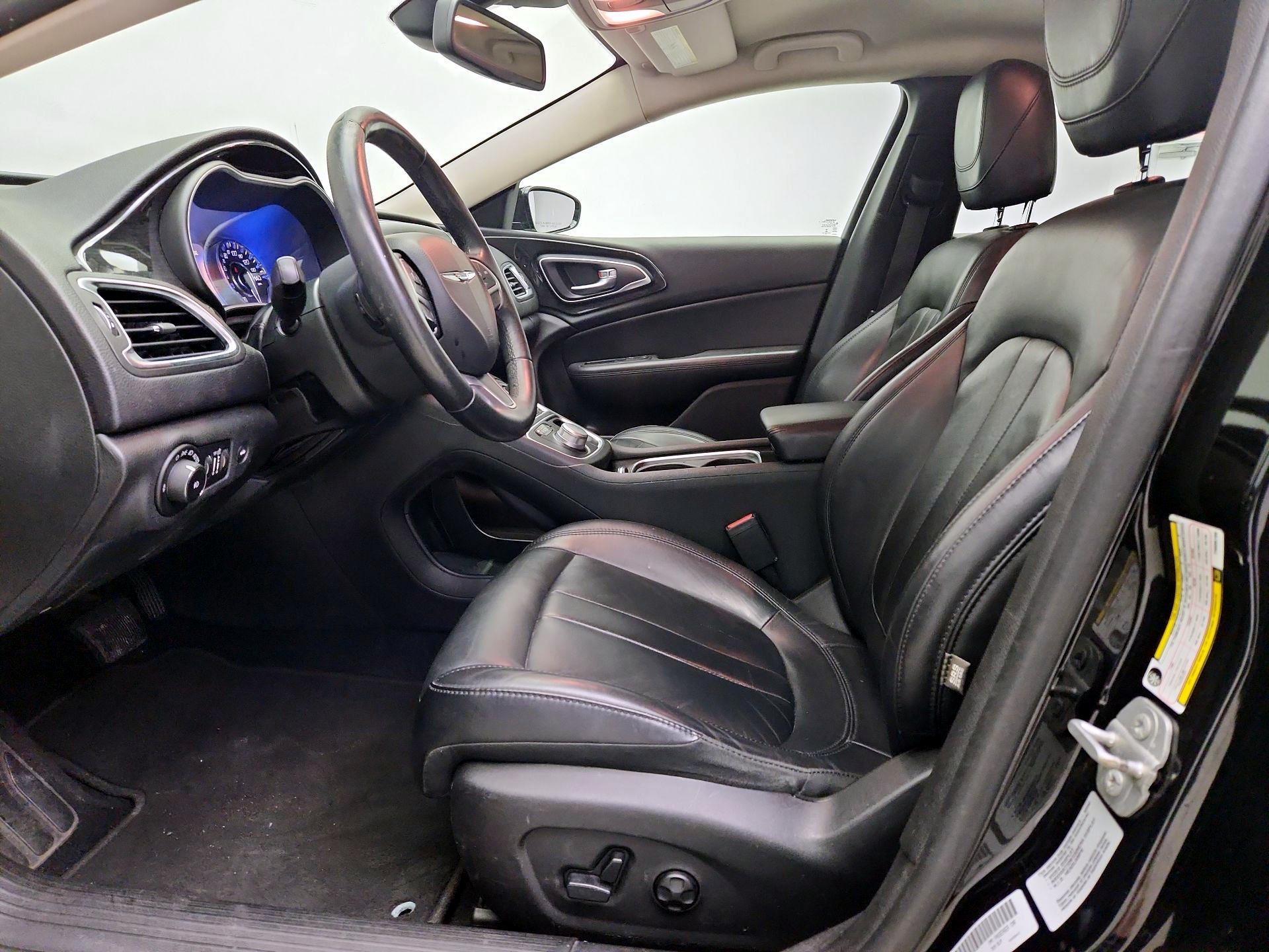 Thumbnail: 2015 Chrysler 200 - 11
