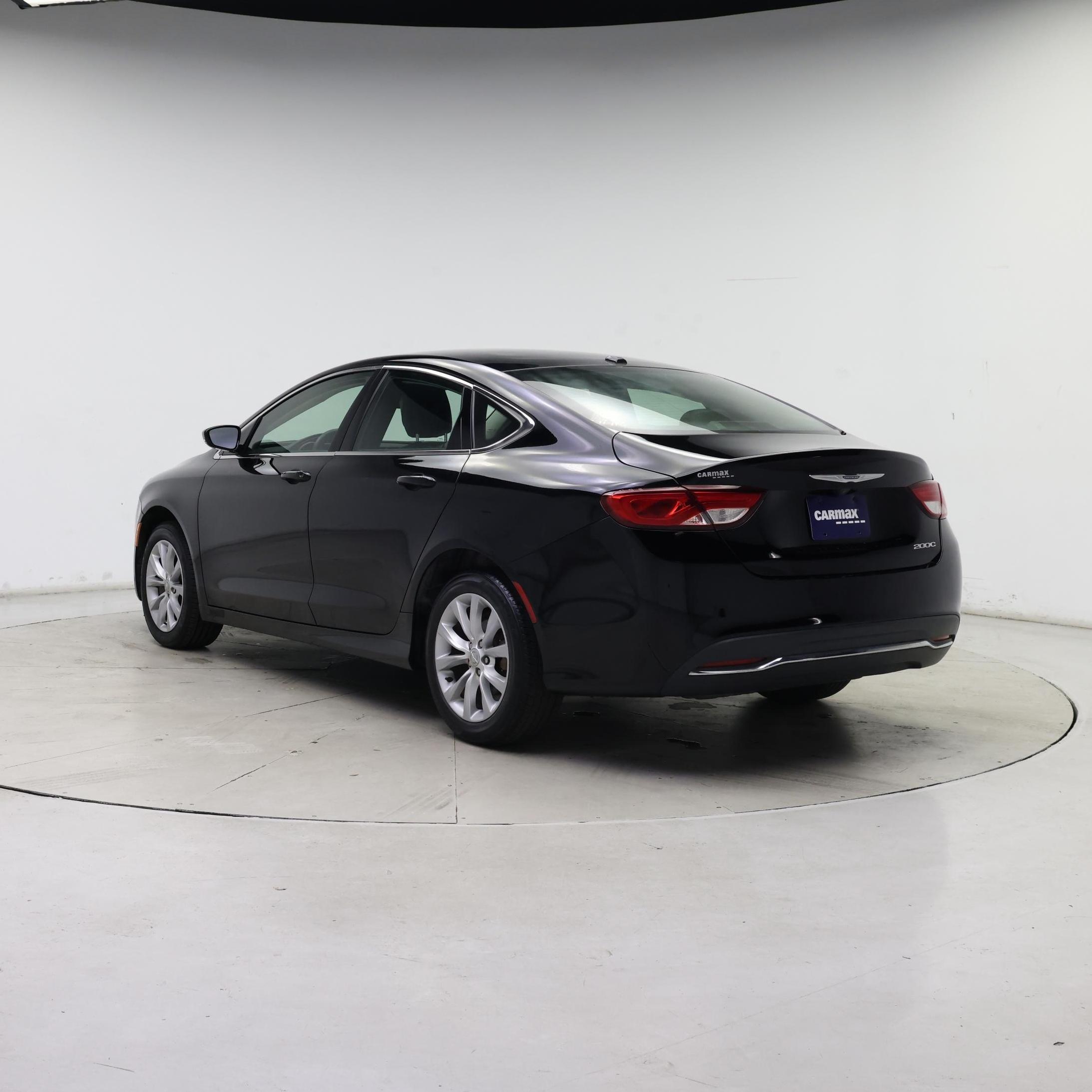 Thumbnail: 2015 Chrysler 200 - 2