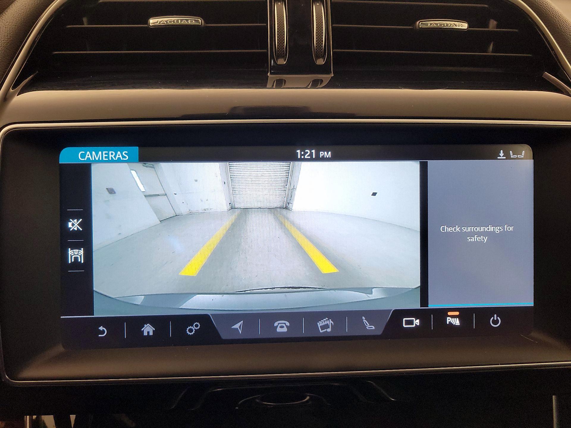 Thumbnail: 2019 Jaguar XE - 15