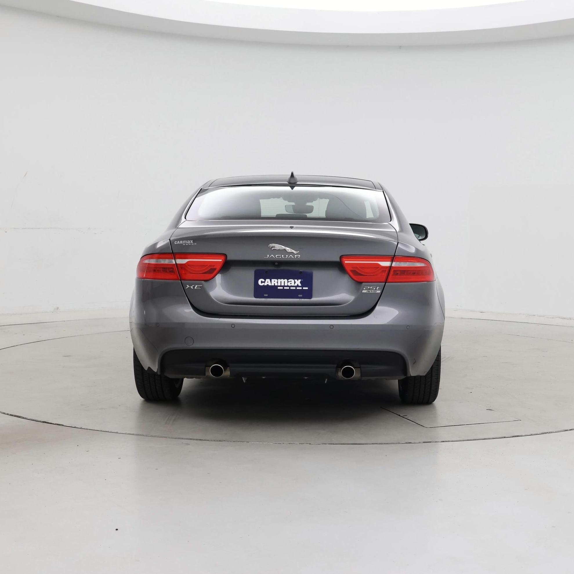 Thumbnail: 2019 Jaguar XE - 6