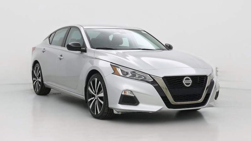 2021 Nissan Altima SR Hero Image