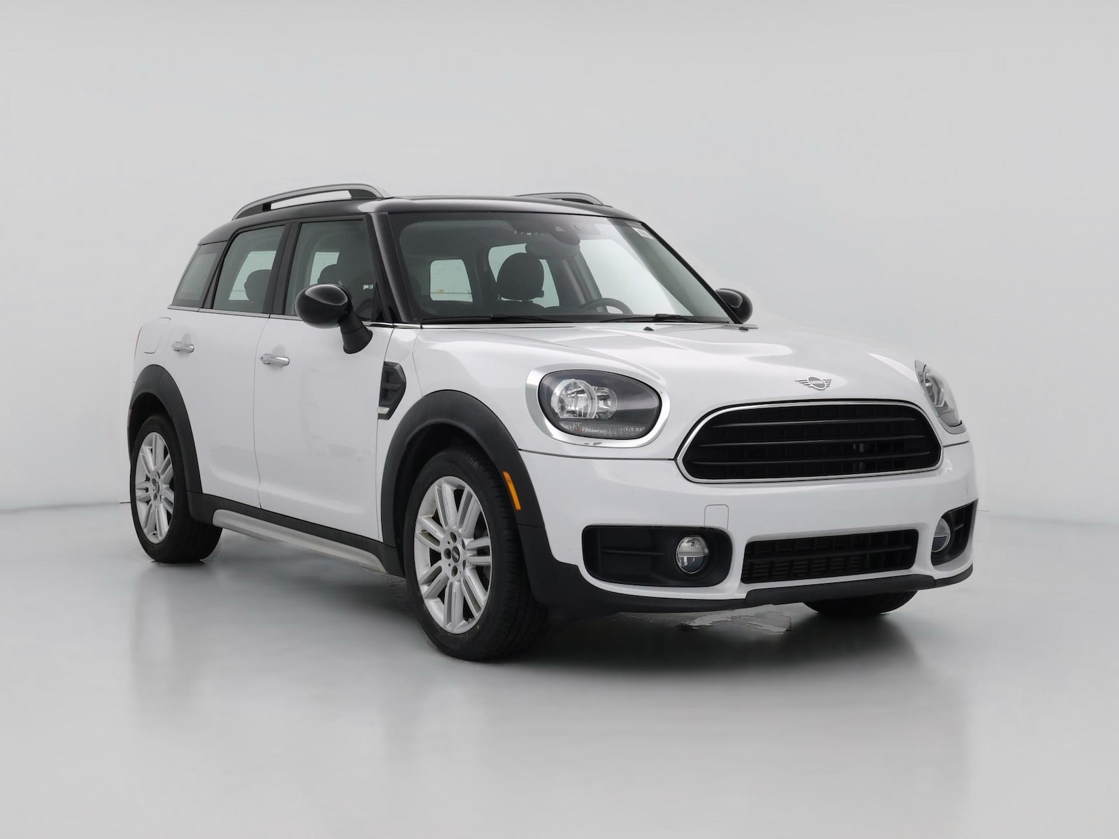2019 MINI Countryman Base's photo