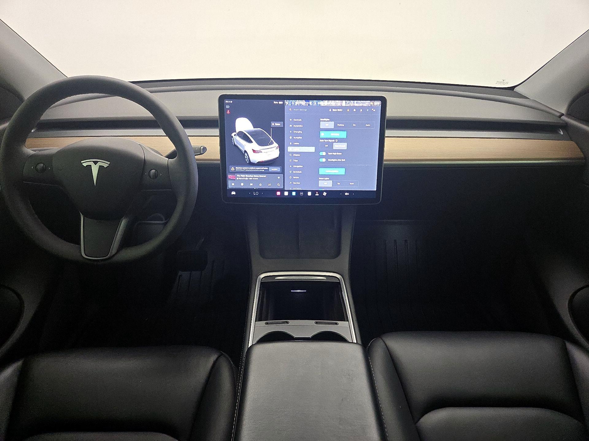 Thumbnail: 2021 Tesla Model Y - 9