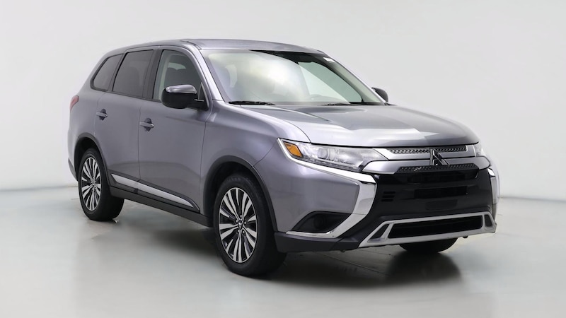 2020 Mitsubishi Outlander ES Hero Image