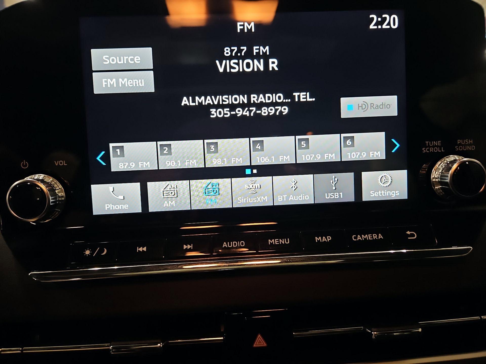 Thumbnail: 2024 Mitsubishi Outlander - 16