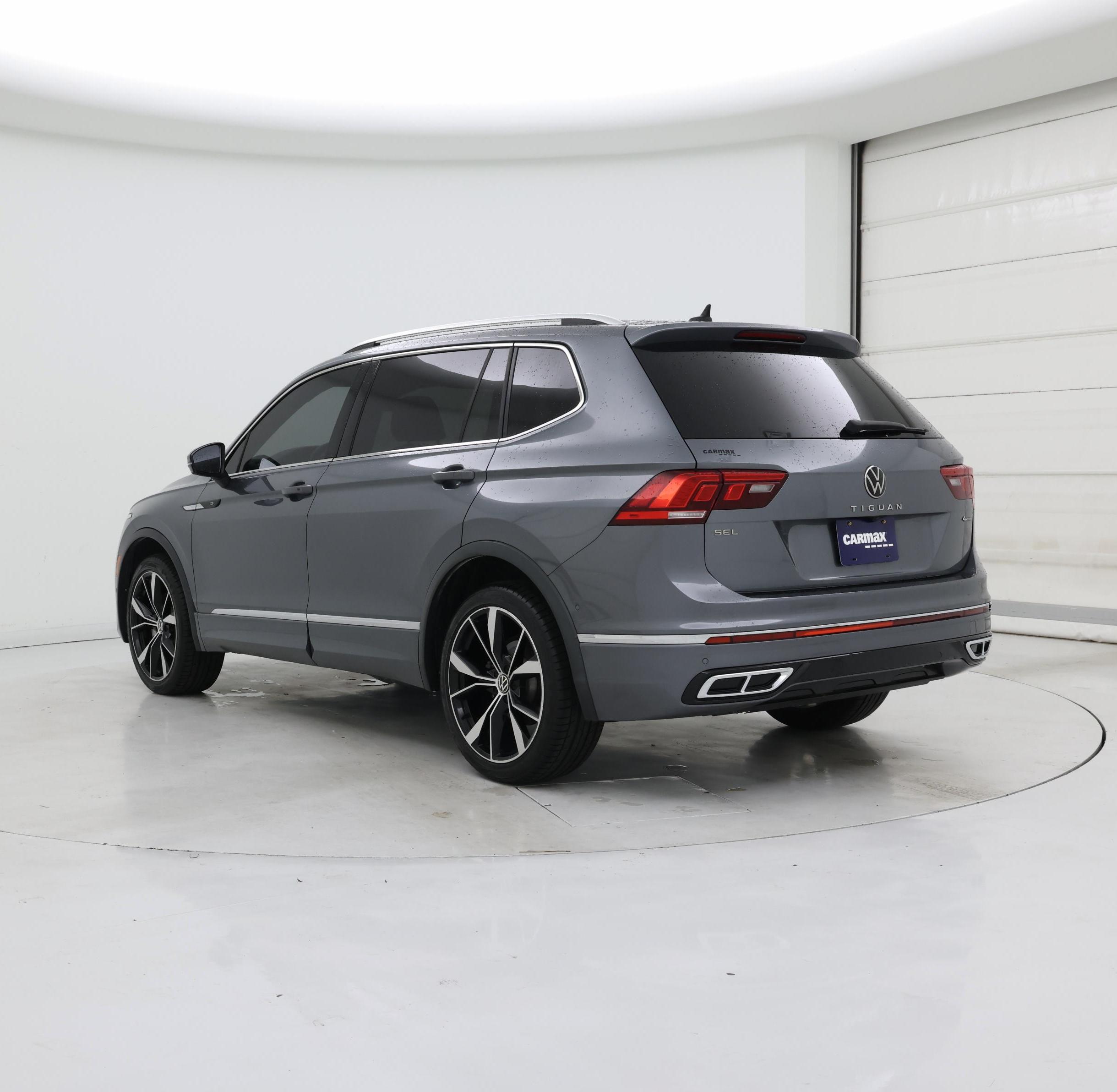 Thumbnail: 2022 Volkswagen Tiguan - 2