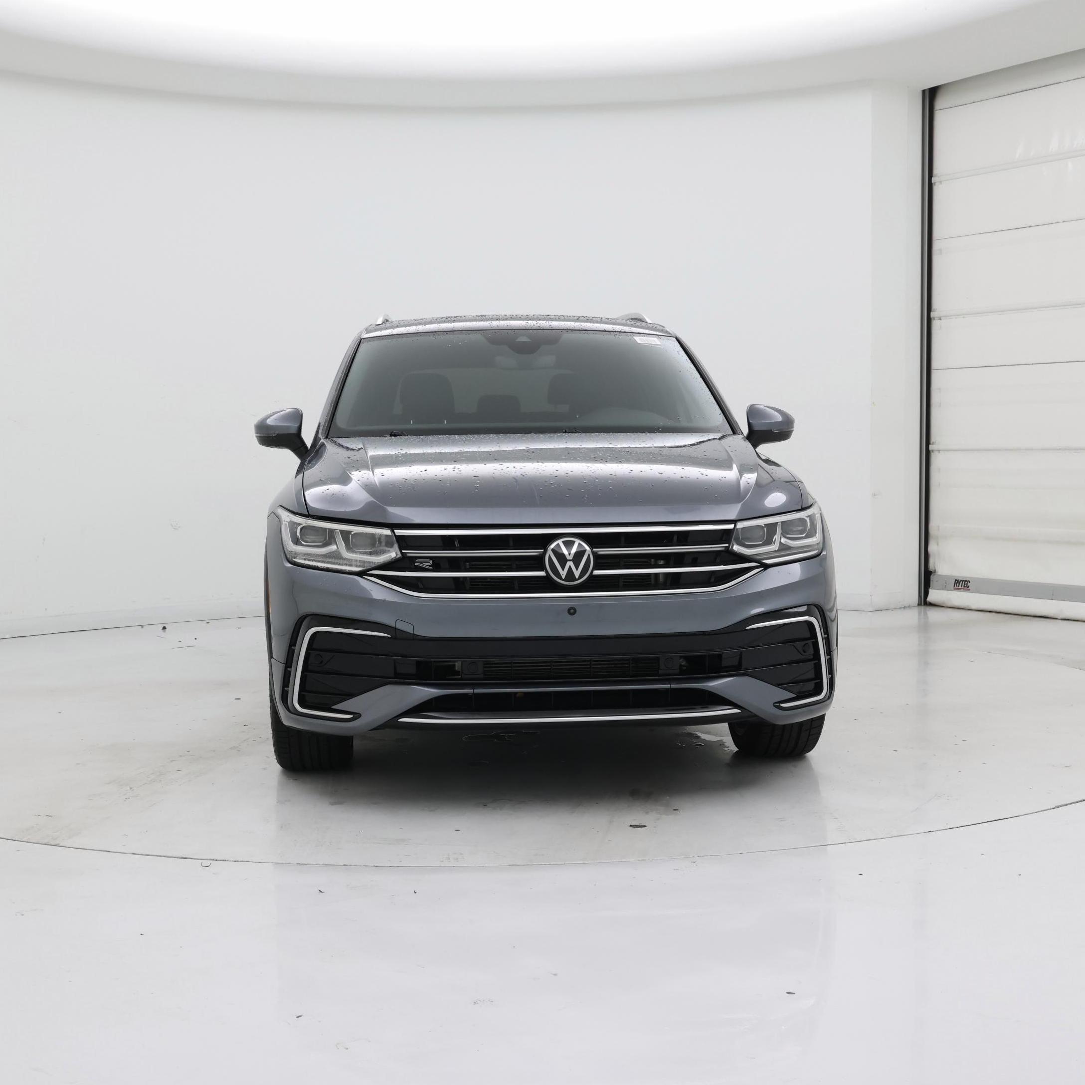 Thumbnail: 2022 Volkswagen Tiguan - 5