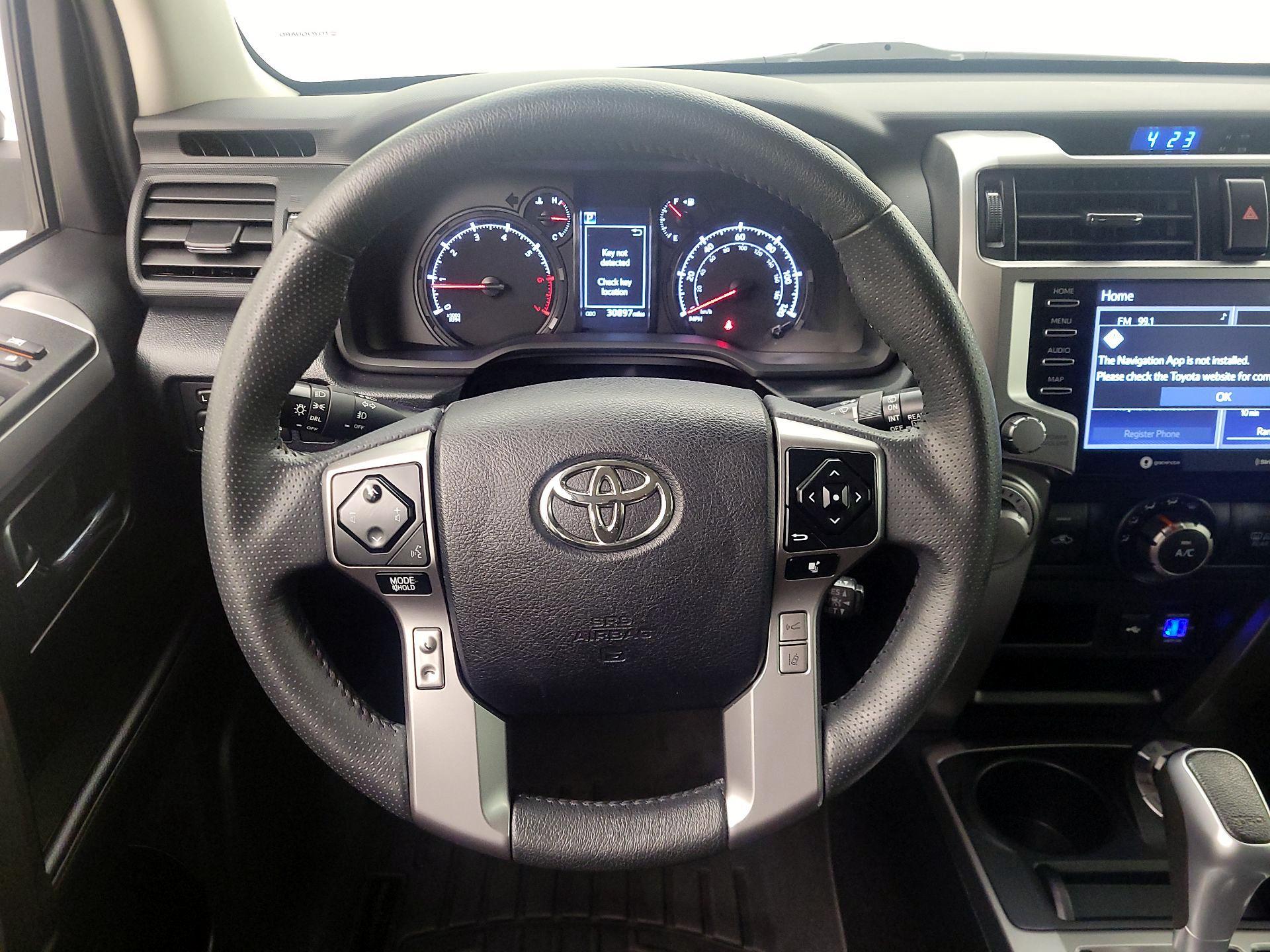 Thumbnail: 2022 Toyota 4Runner - 10