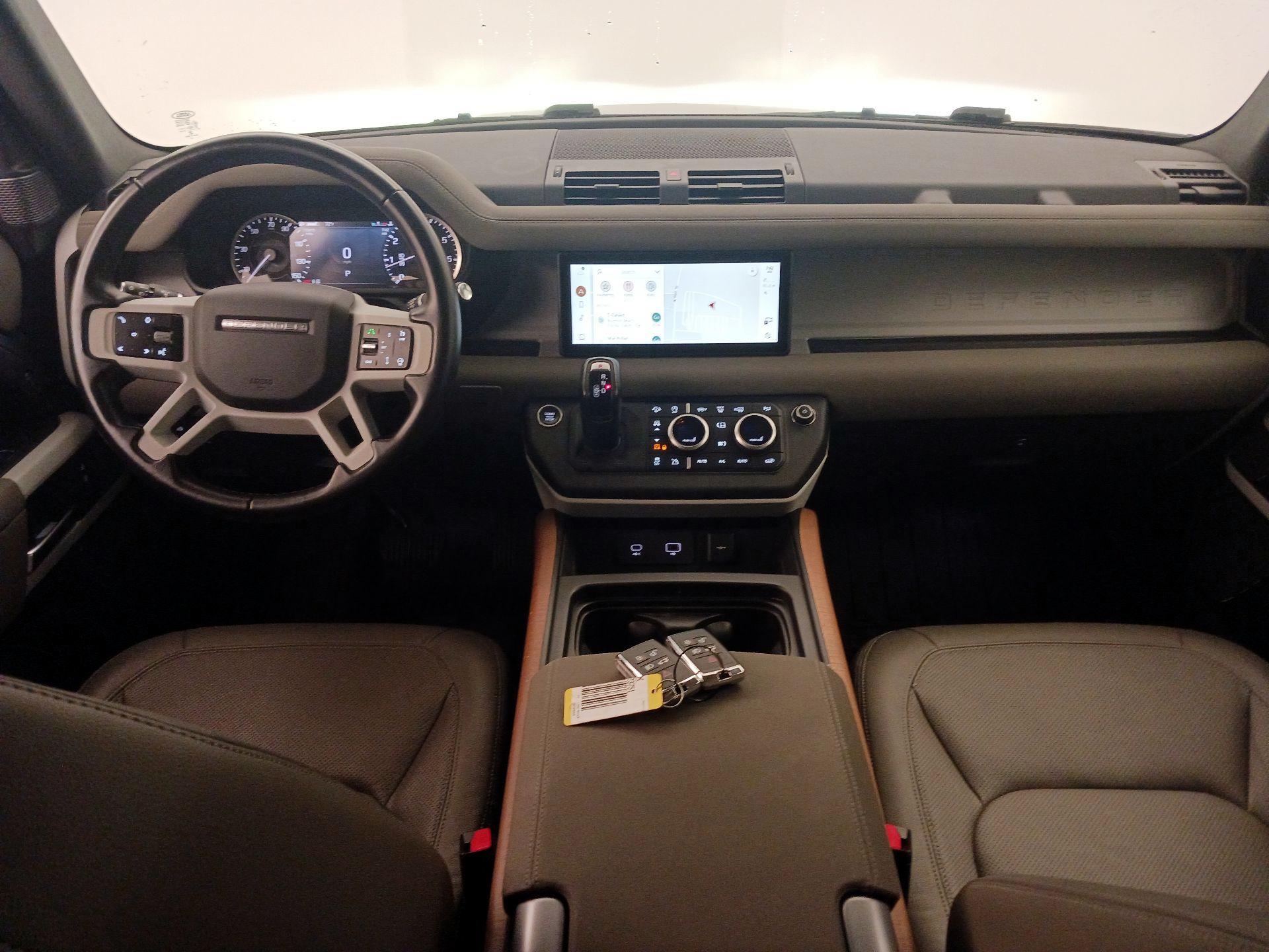 Thumbnail: 2023 Land Rover Defender - 9
