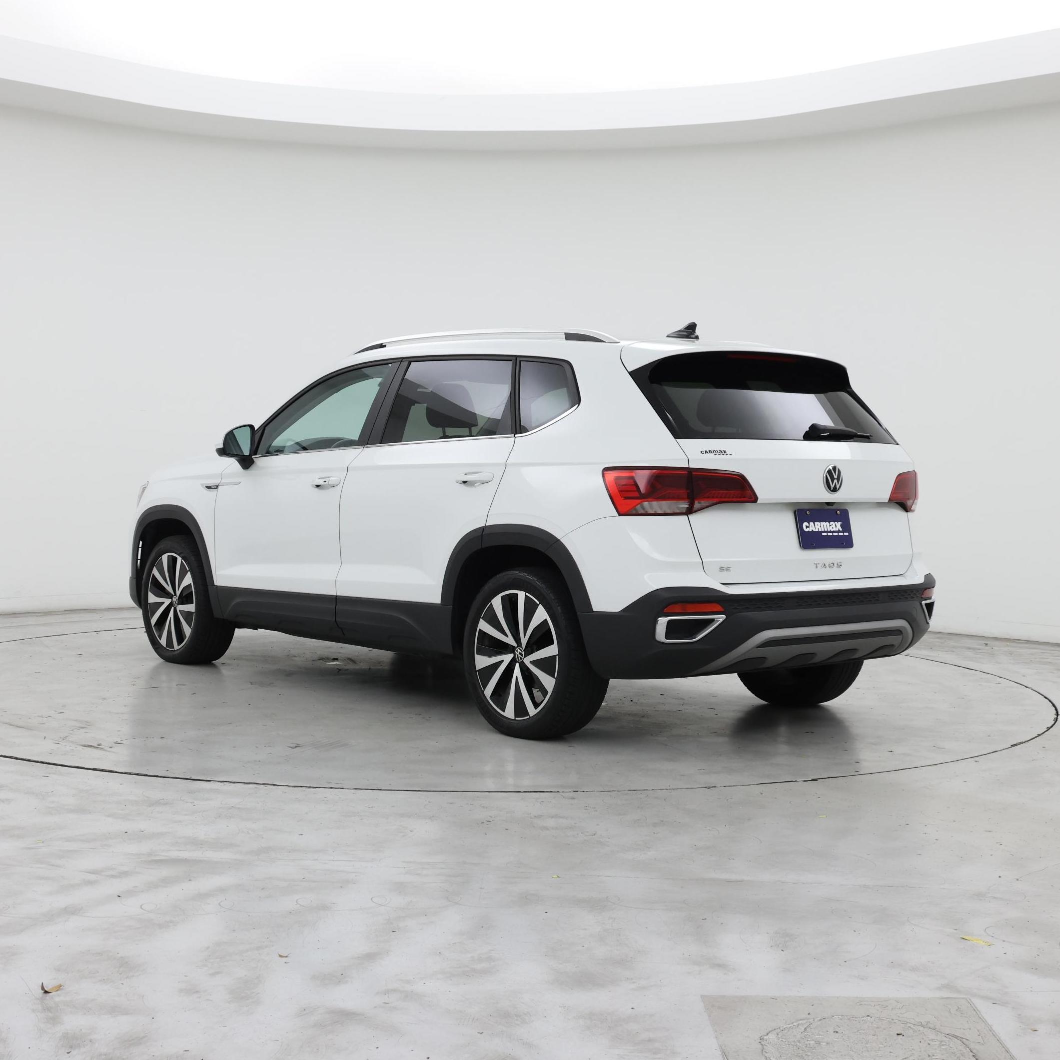 Thumbnail: 2023 Volkswagen Taos - 2