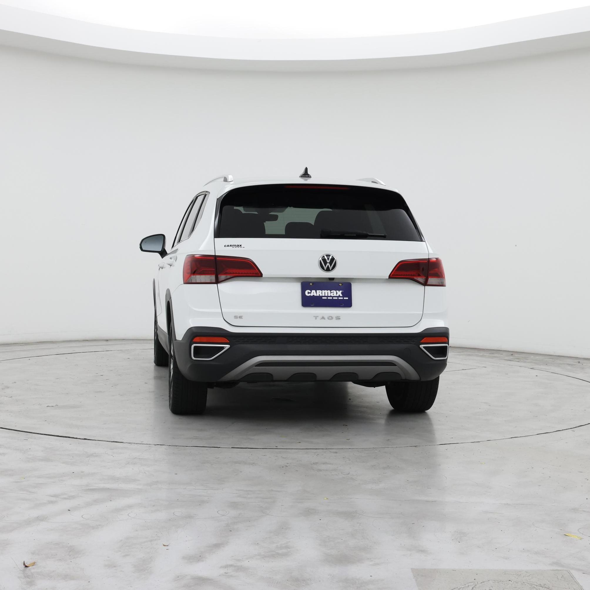 Thumbnail: 2023 Volkswagen Taos - 6