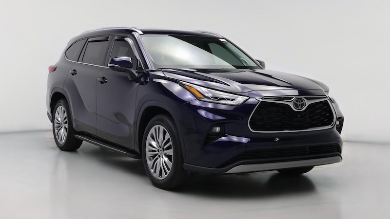 2023 Toyota Highlander Platinum Hero Image