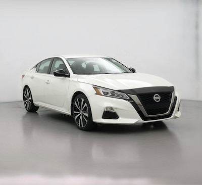 2022 Nissan Altima SR
