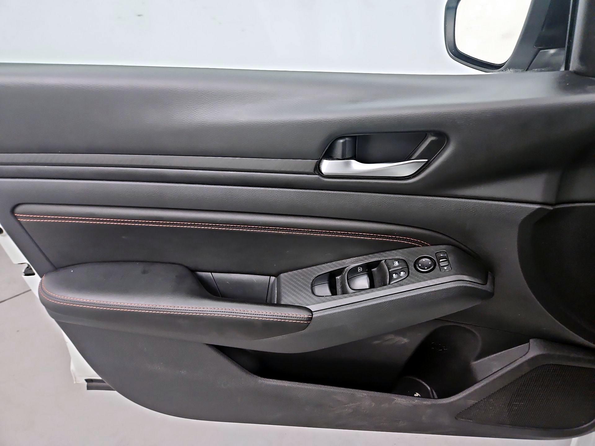 Thumbnail: 2022 Nissan Altima - 12