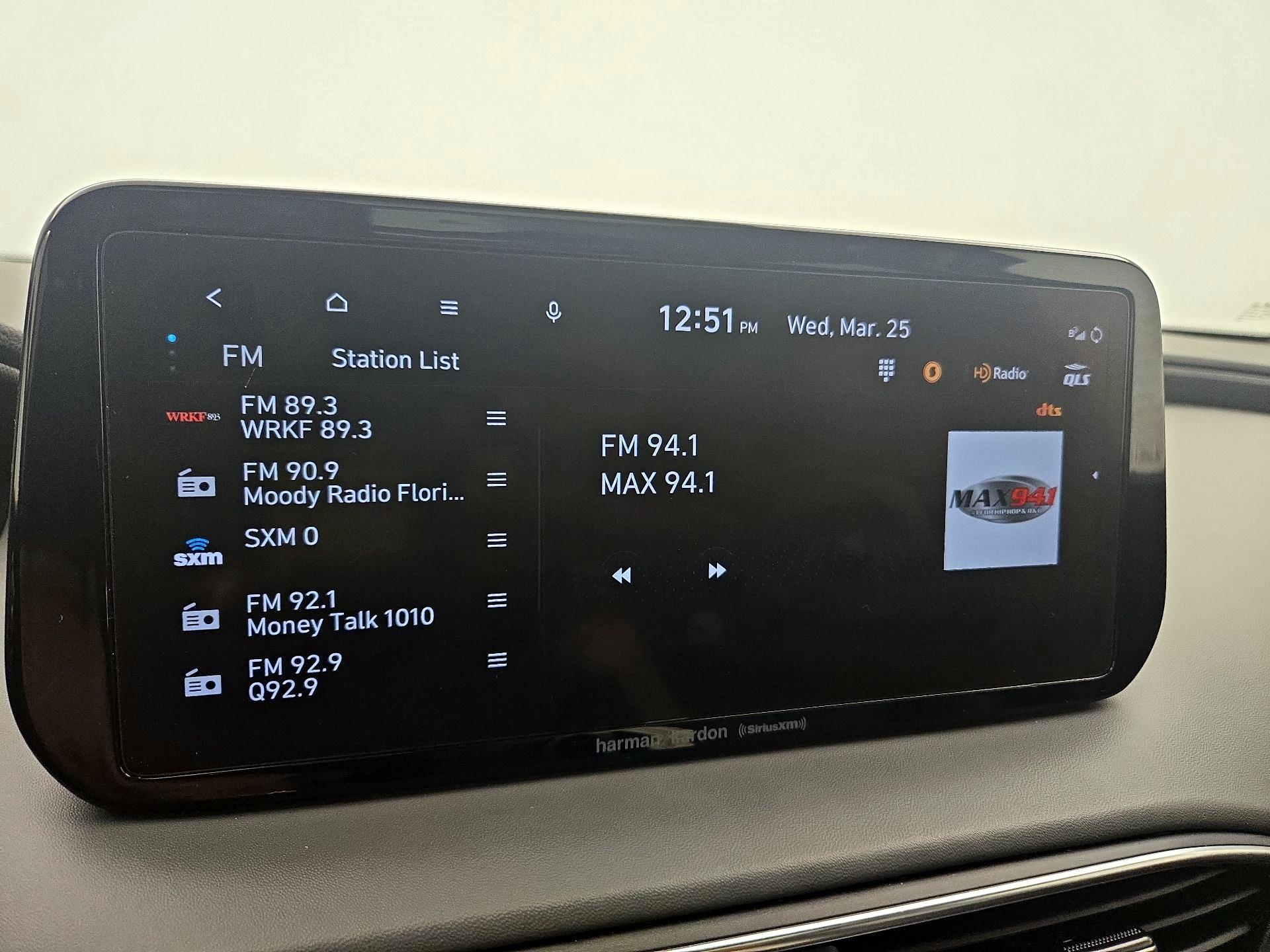 Thumbnail: 2023 Hyundai Santa Fe - 16