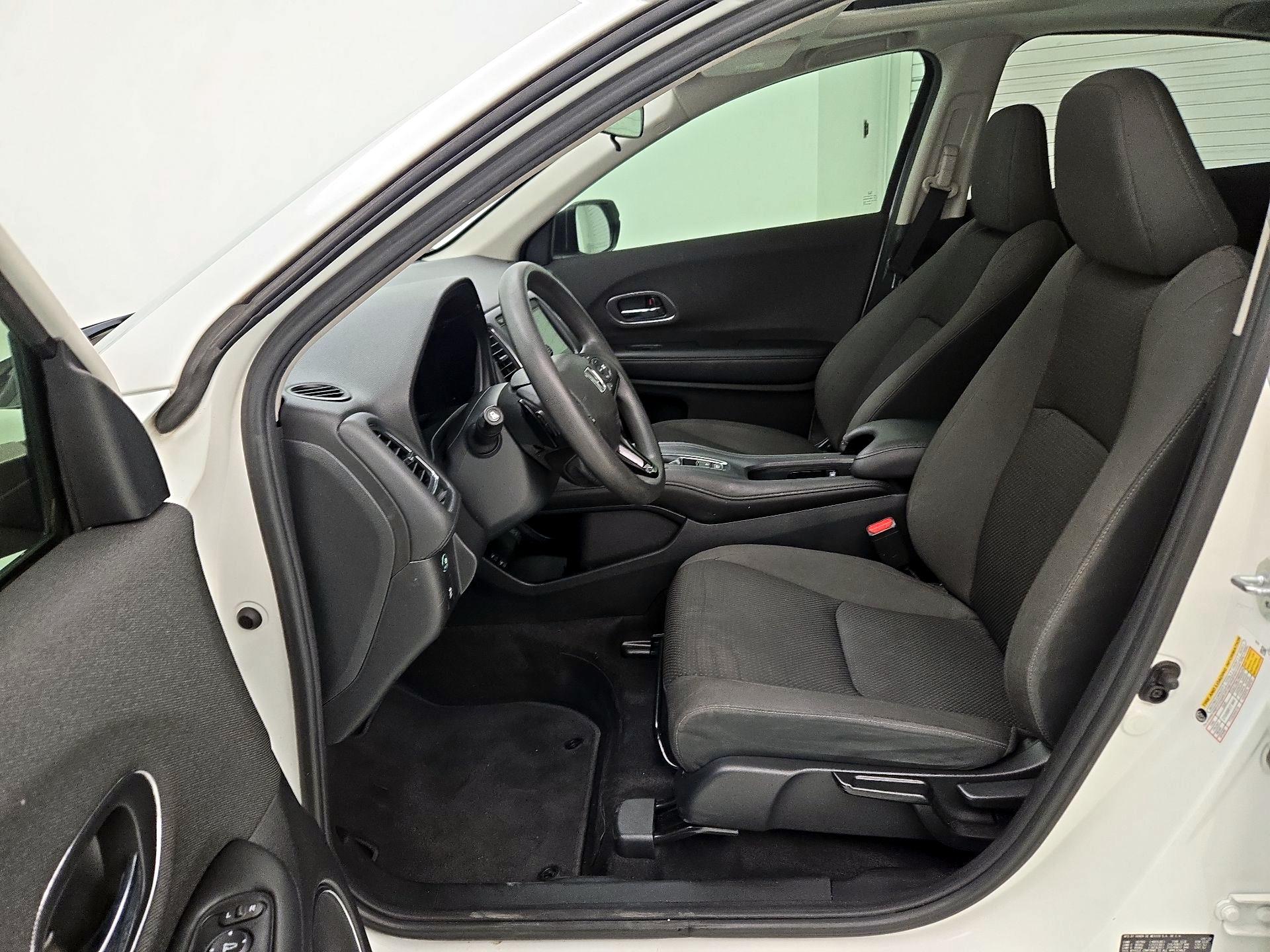 Thumbnail: 2022 Honda HR-V - 11