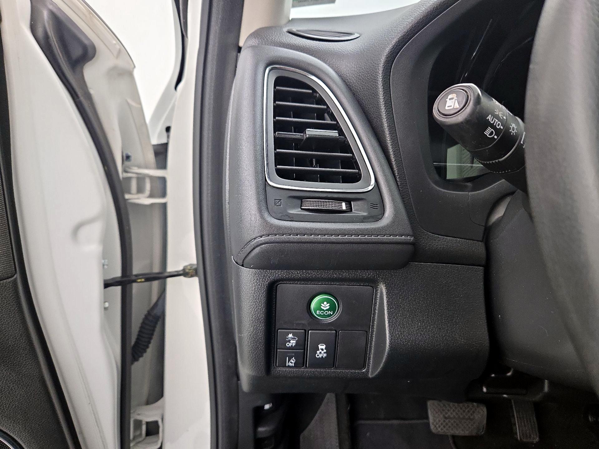 Thumbnail: 2022 Honda HR-V - 13