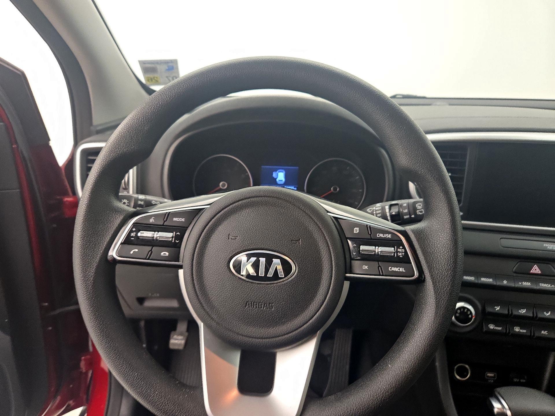 Thumbnail: 2022 Kia Sportage - 10