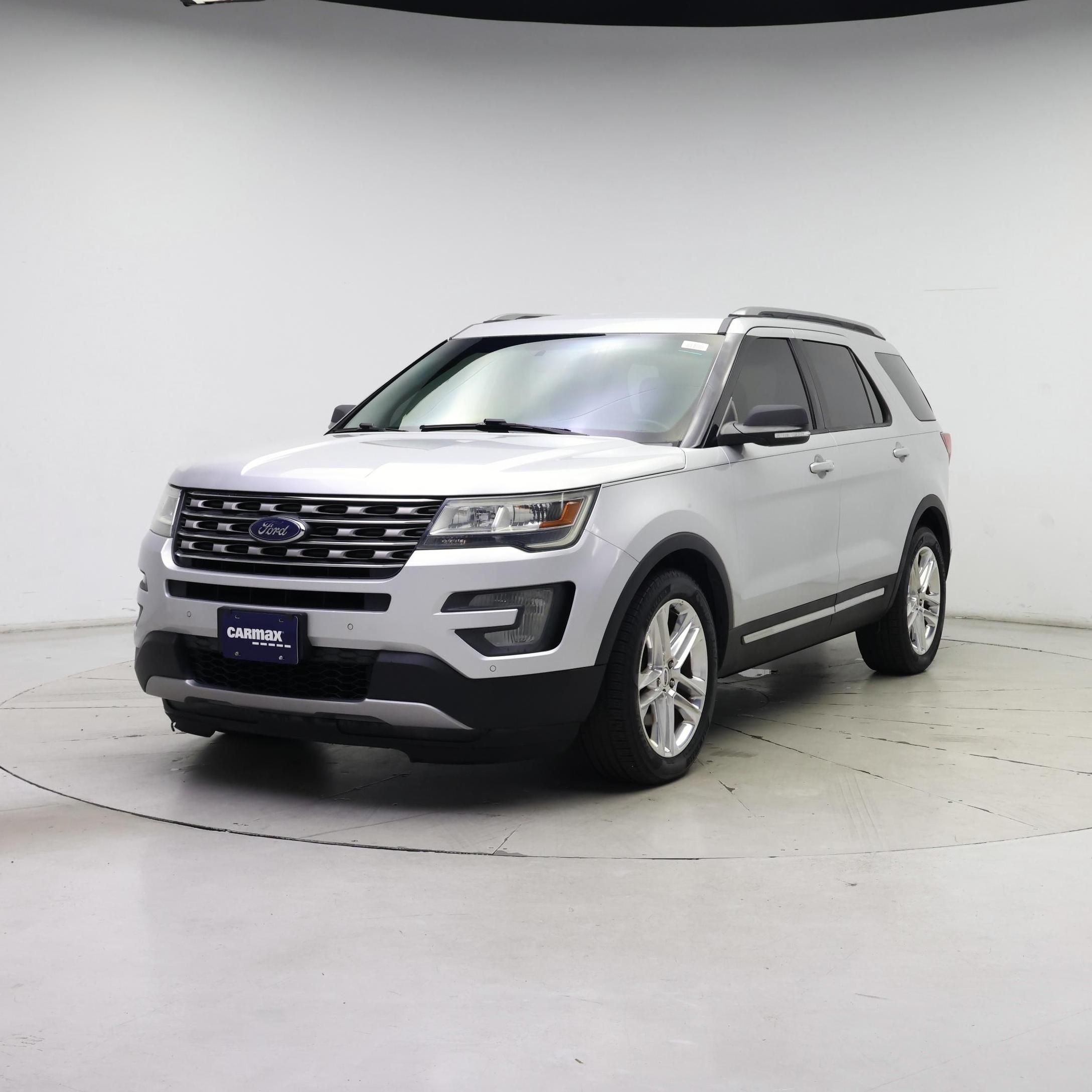 Thumbnail: 2016 Ford Explorer - 4