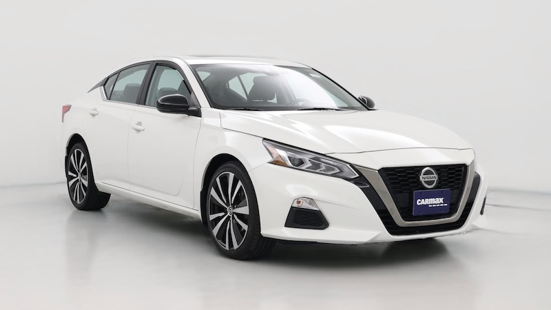 2021 Nissan Altima SR Hero Image