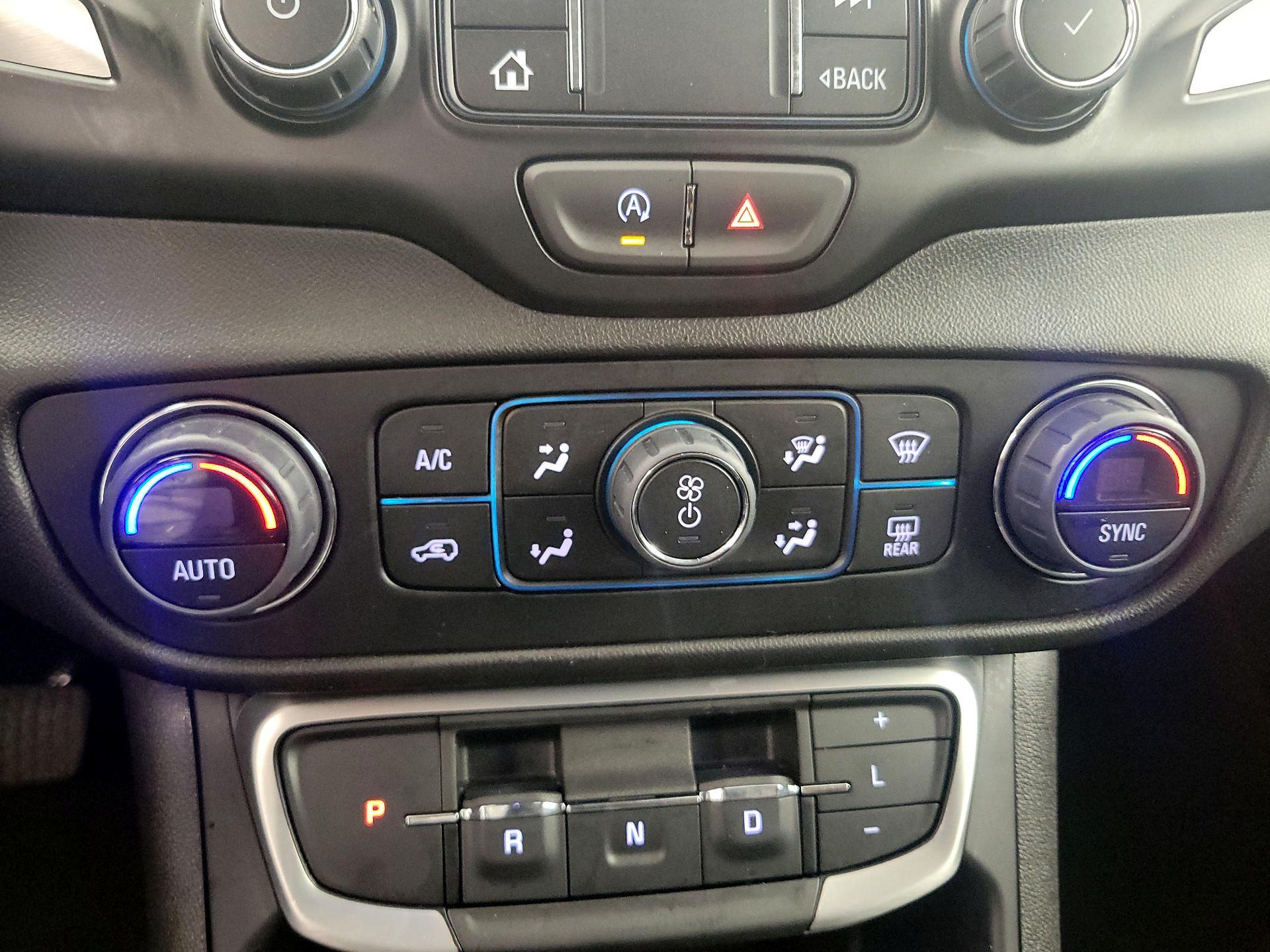 Thumbnail: 2024 GMC Terrain - 16