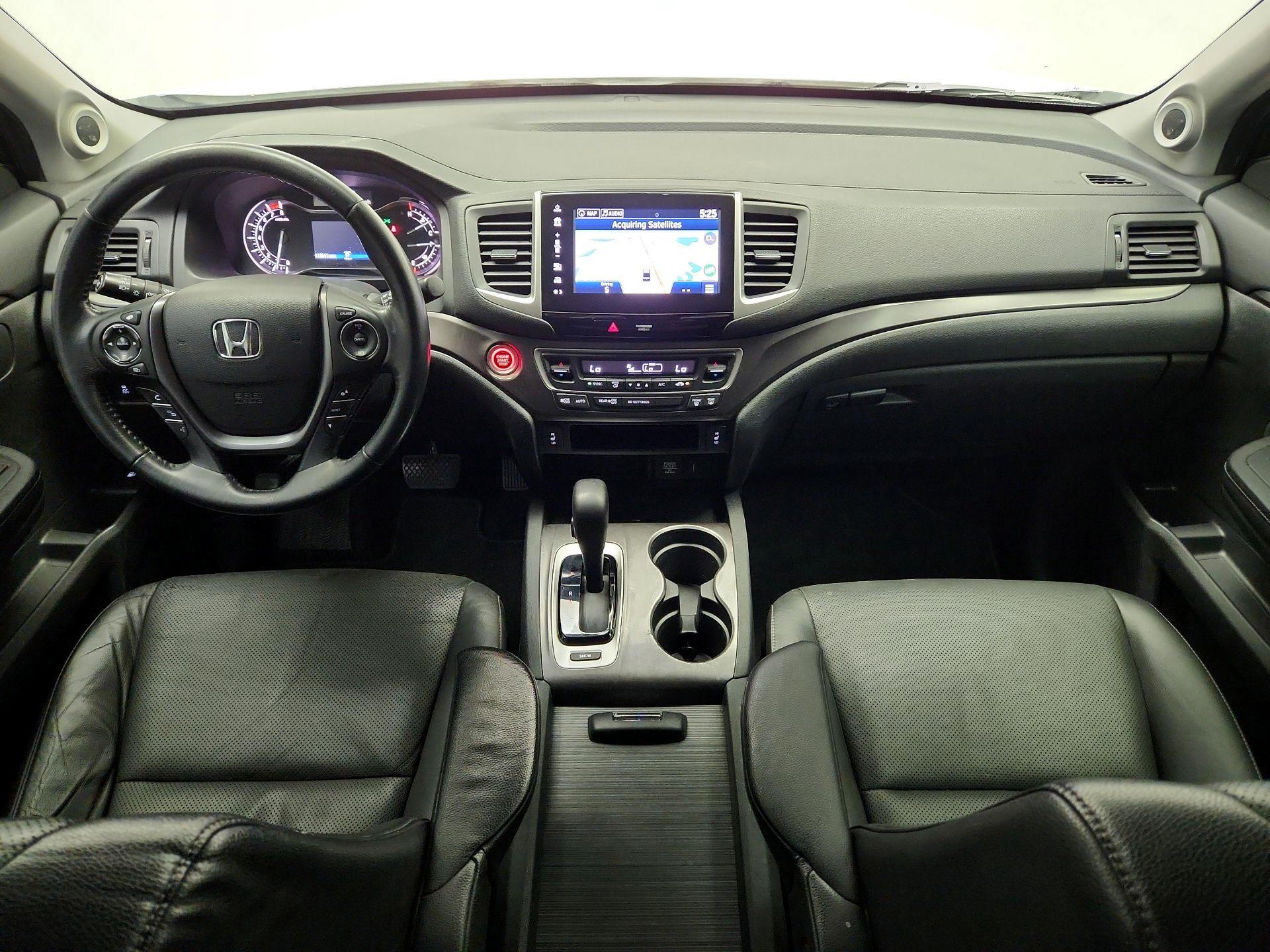 Thumbnail: 2017 Honda Ridgeline - 9
