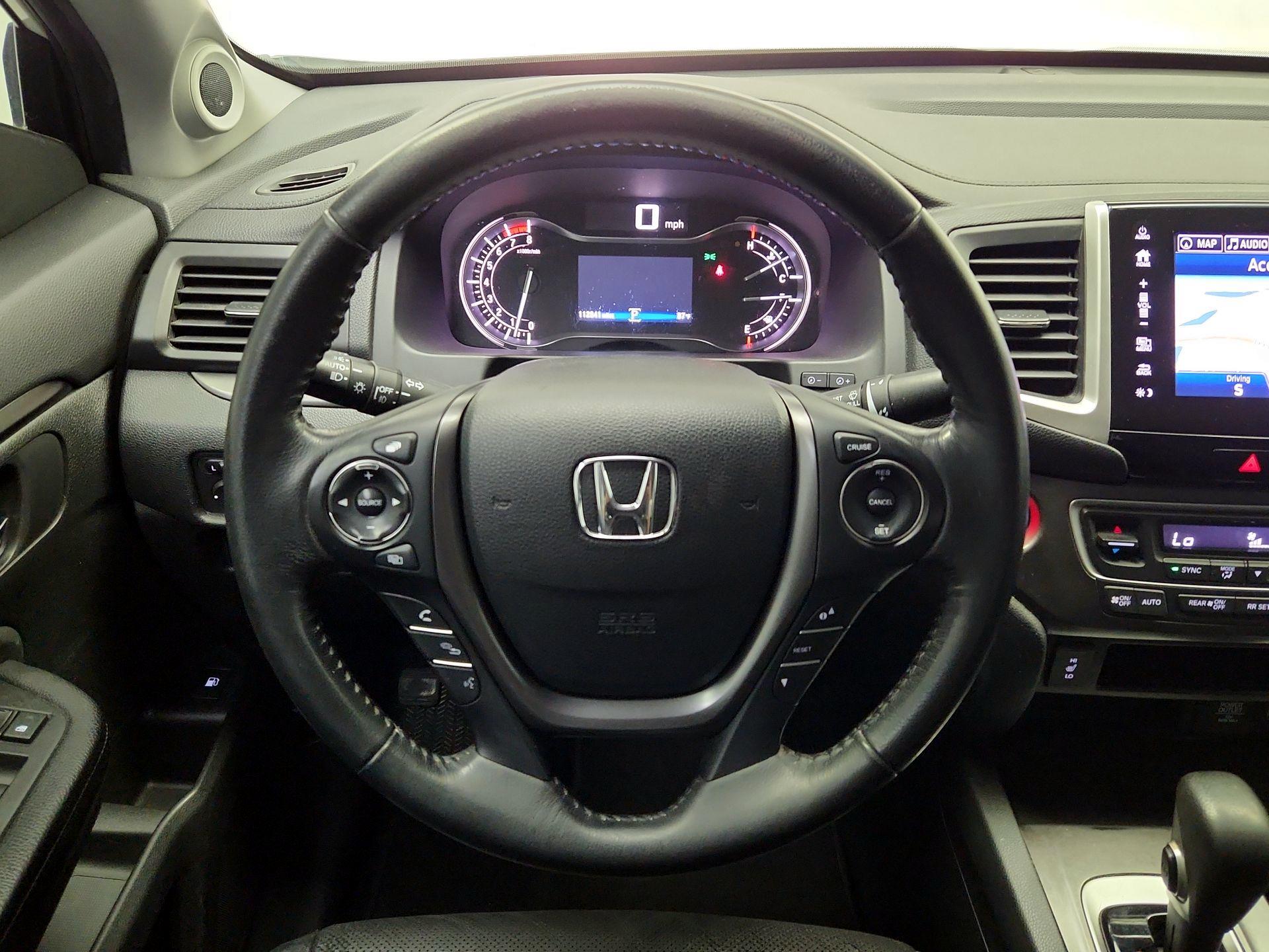 Thumbnail: 2017 Honda Ridgeline - 10