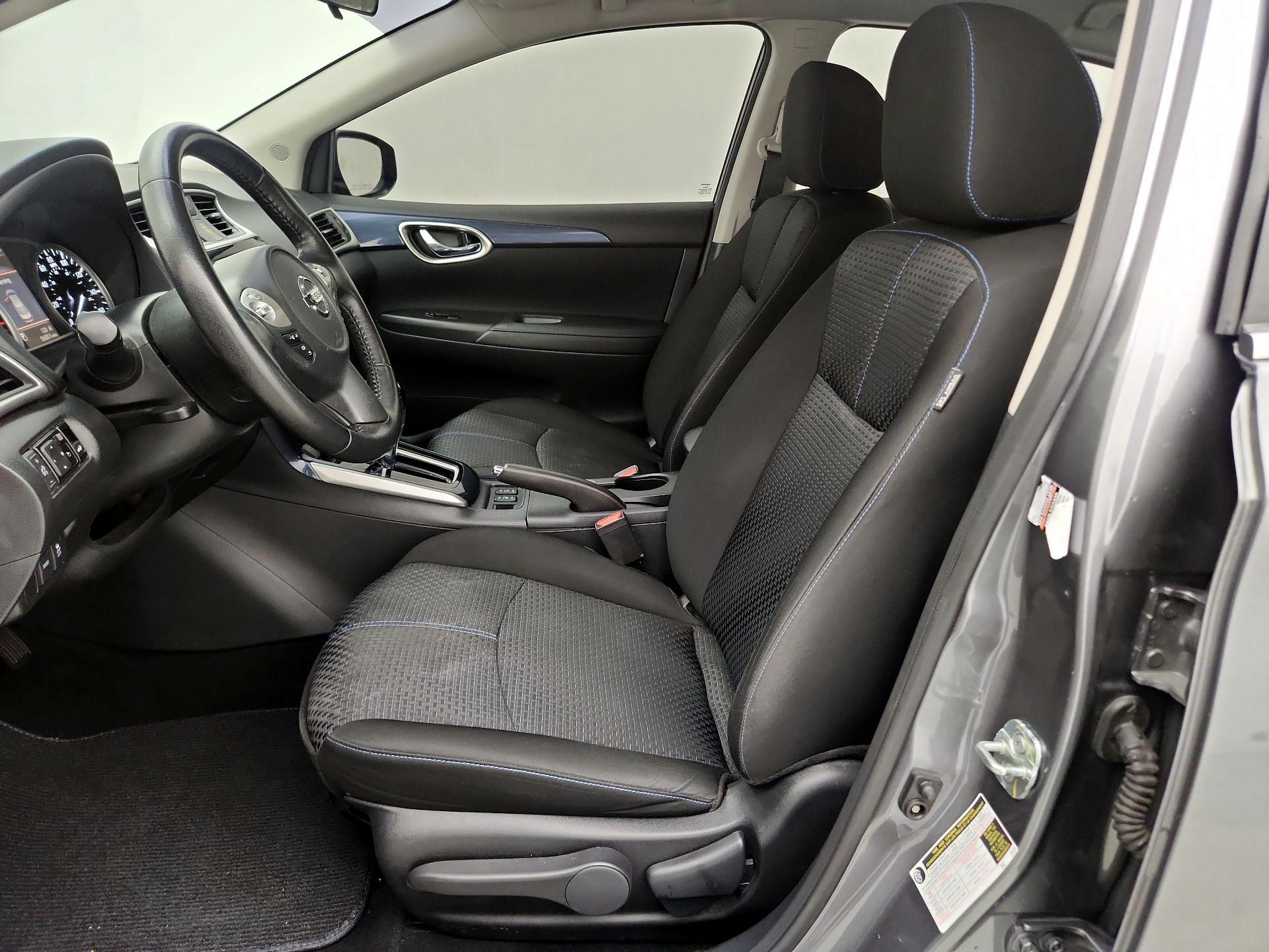 Thumbnail: 2019 Nissan Sentra - 11