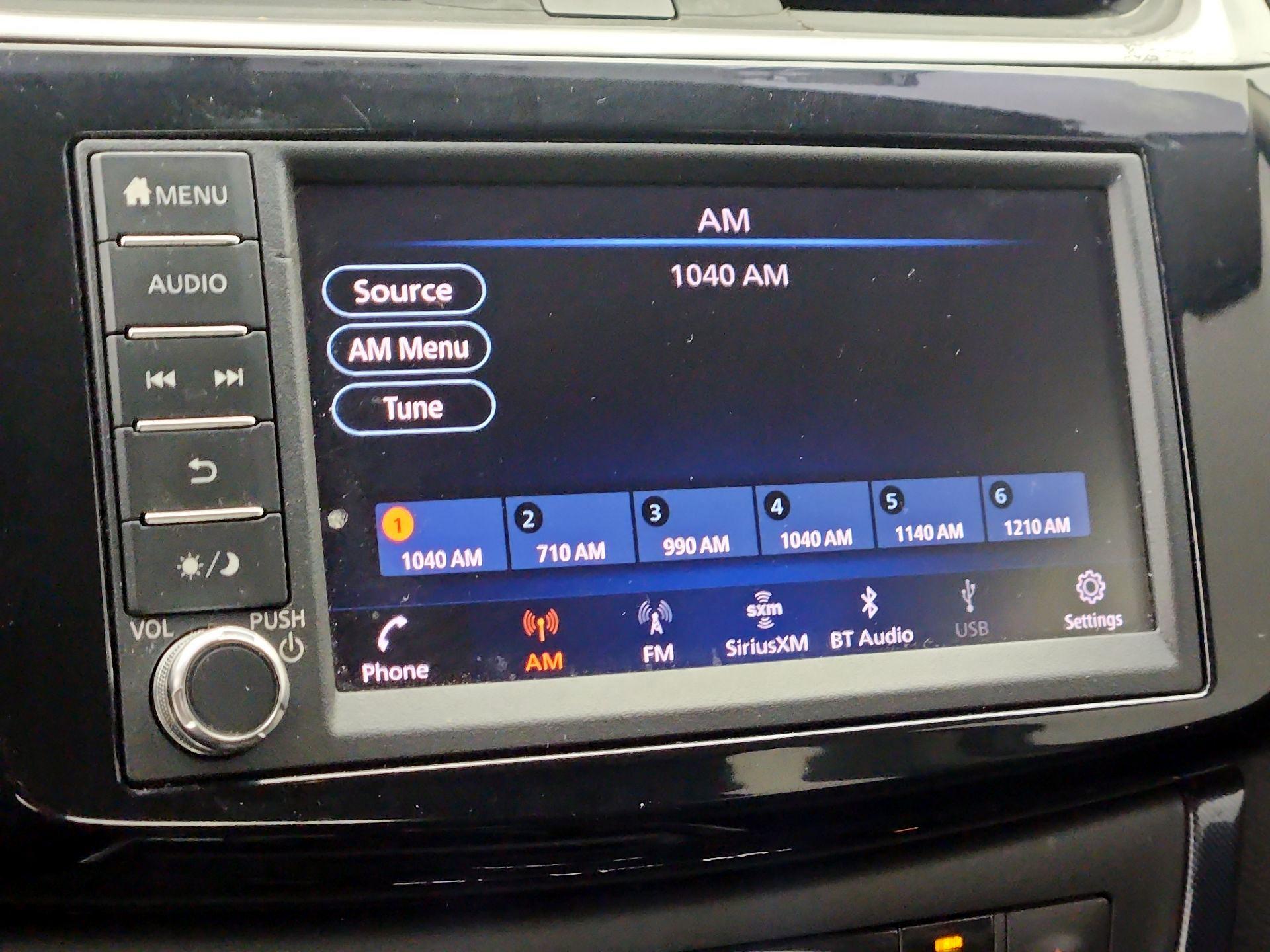 Thumbnail: 2019 Nissan Sentra - 15
