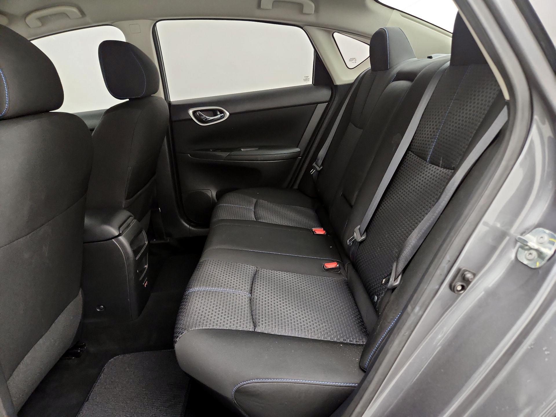 Thumbnail: 2019 Nissan Sentra - 19