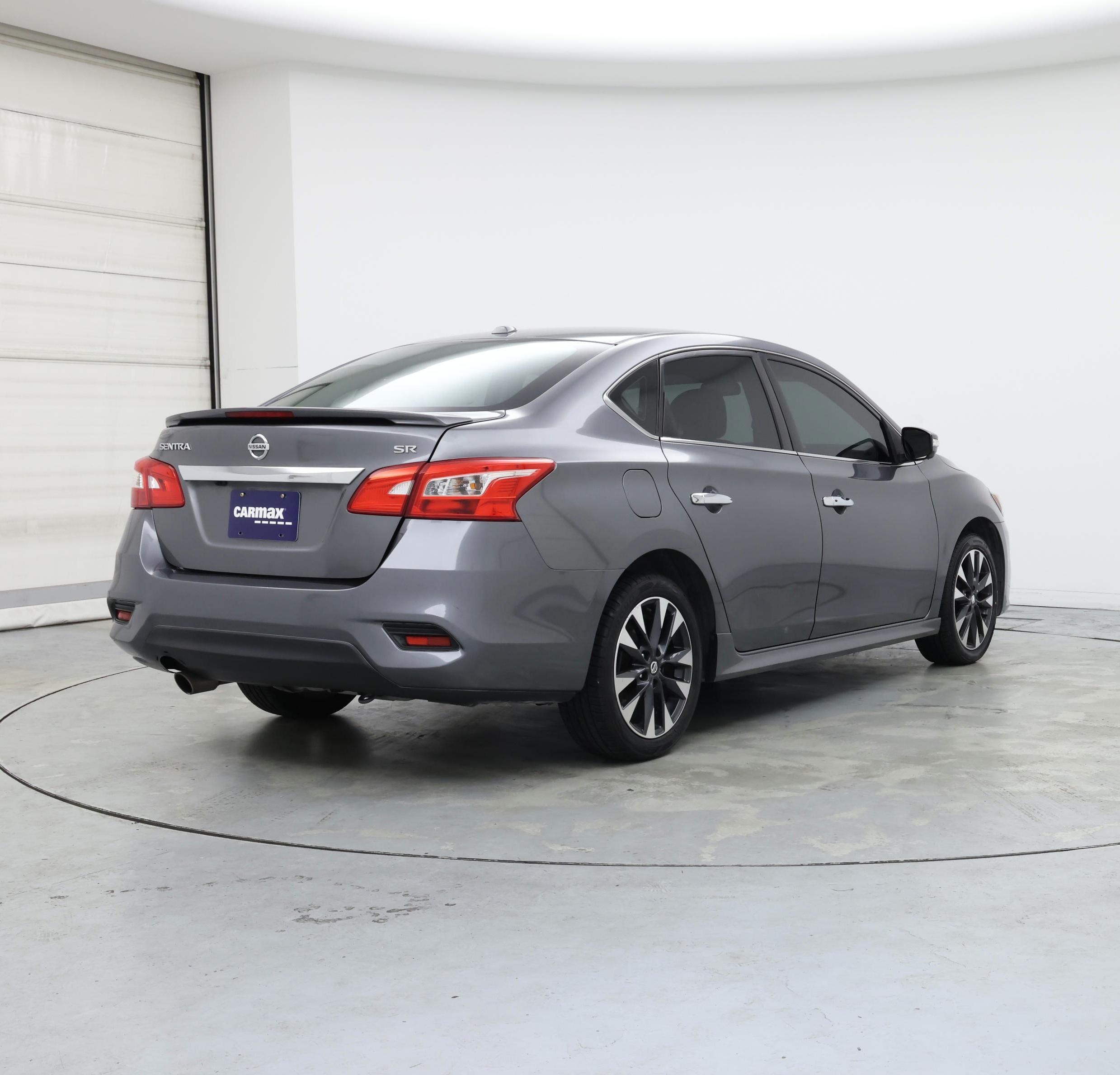 Thumbnail: 2019 Nissan Sentra - 8