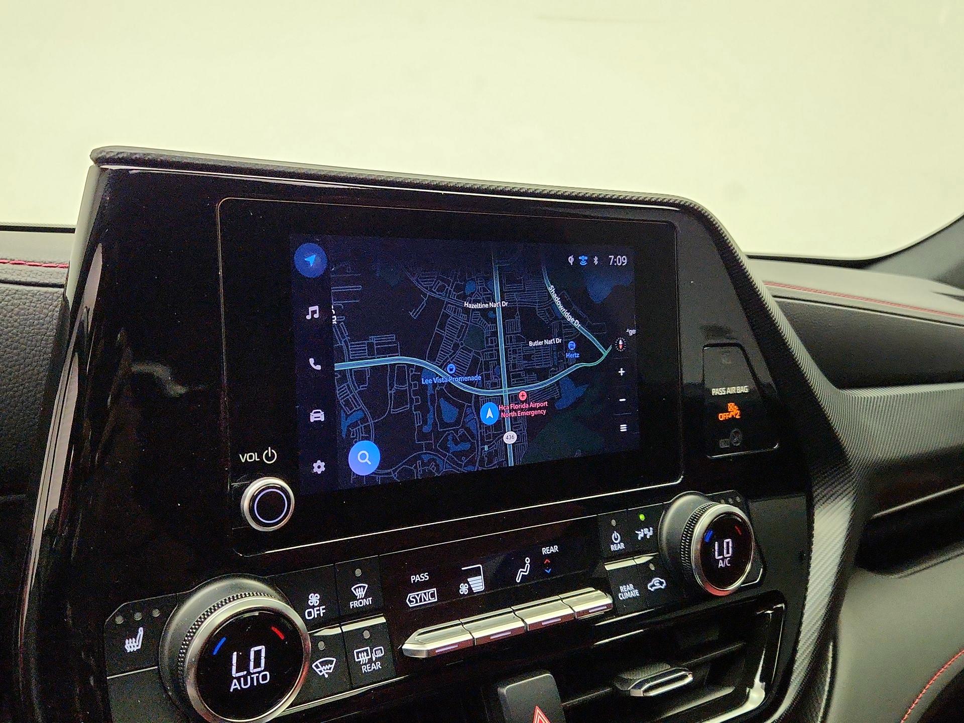 Thumbnail: 2023 Toyota Highlander - 14