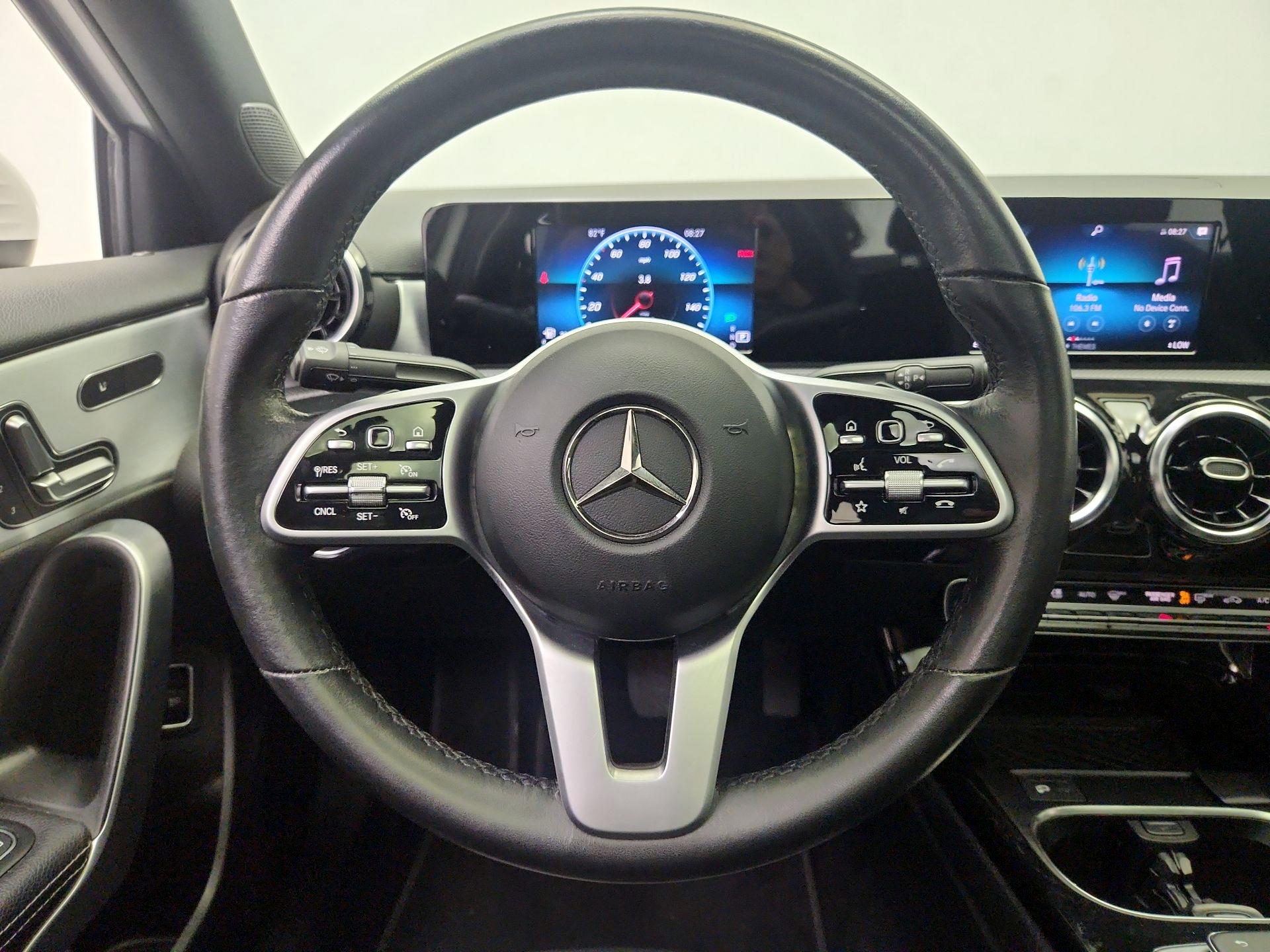 Thumbnail: 2019 Mercedes-Benz A-Class - 10