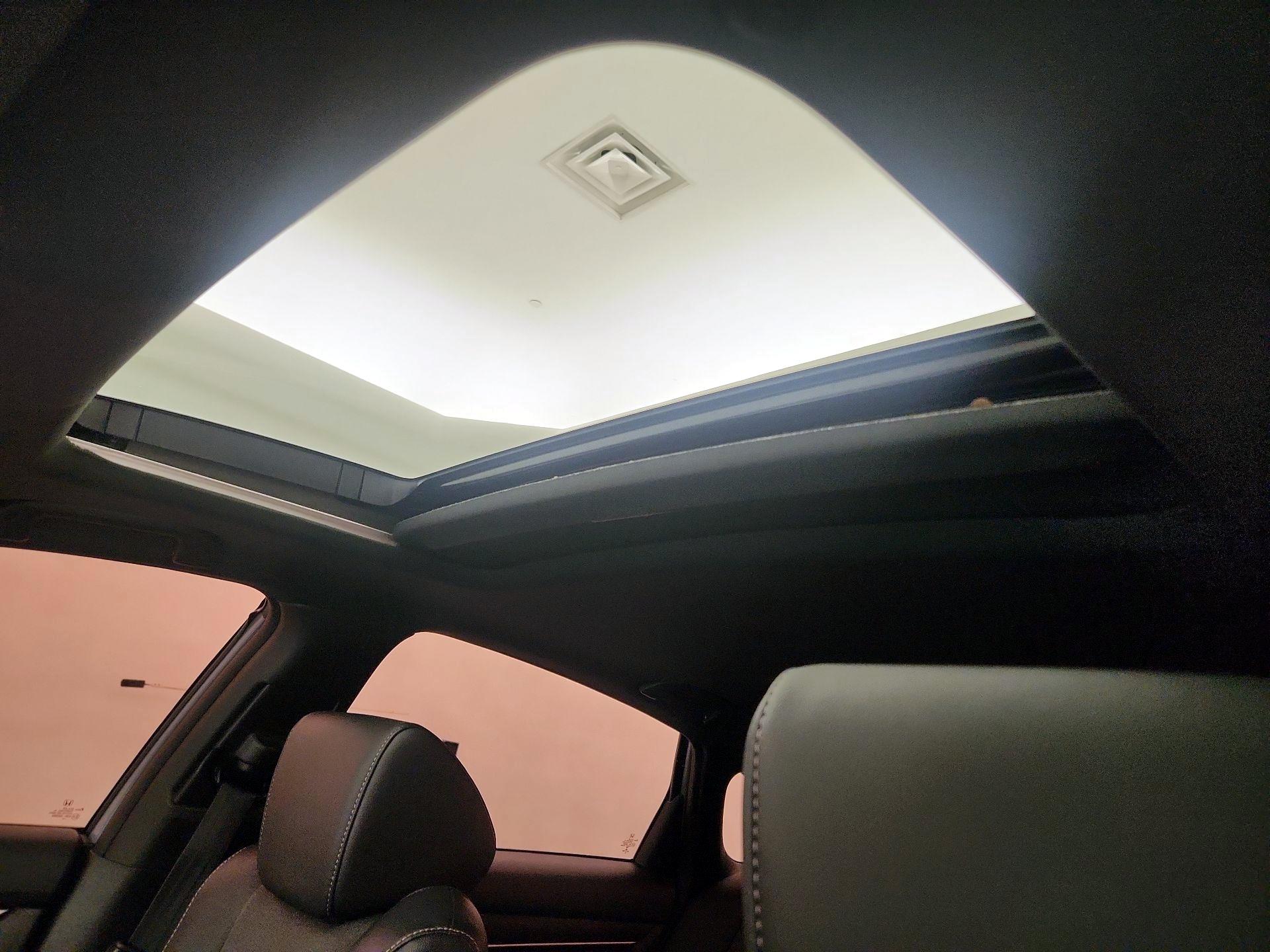 Thumbnail: 2022 Honda Accord - 19