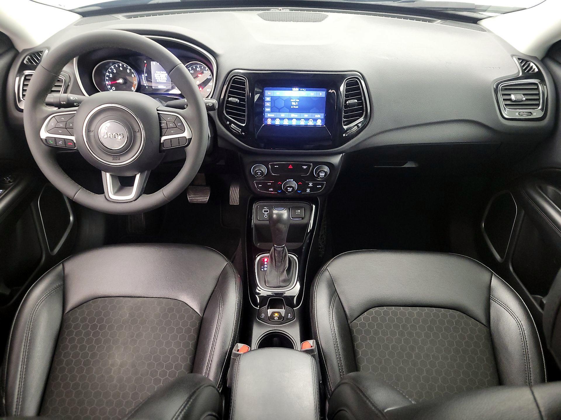 Thumbnail: 2021 Jeep Compass - 9